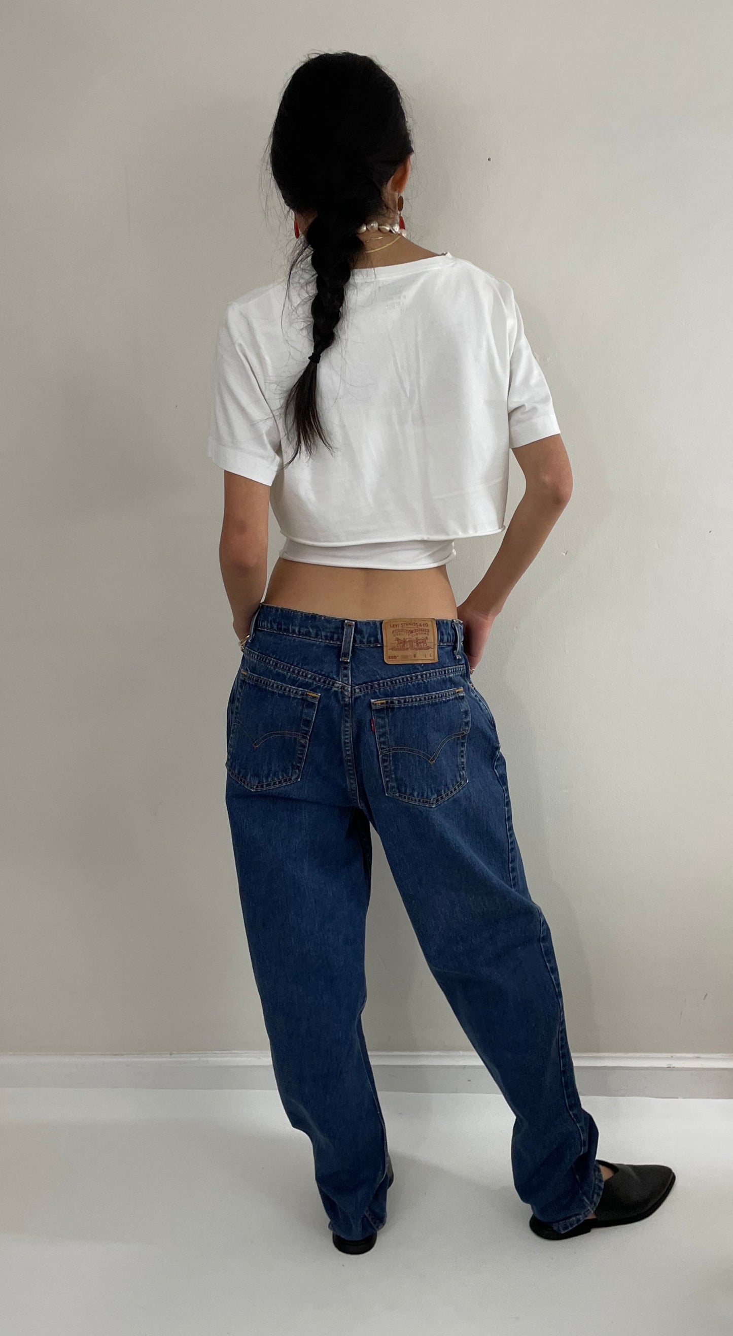 Vintage 80s Levi's 550 high waisted dark wash zipper tall mom Levis jeans size waist 32 x 32