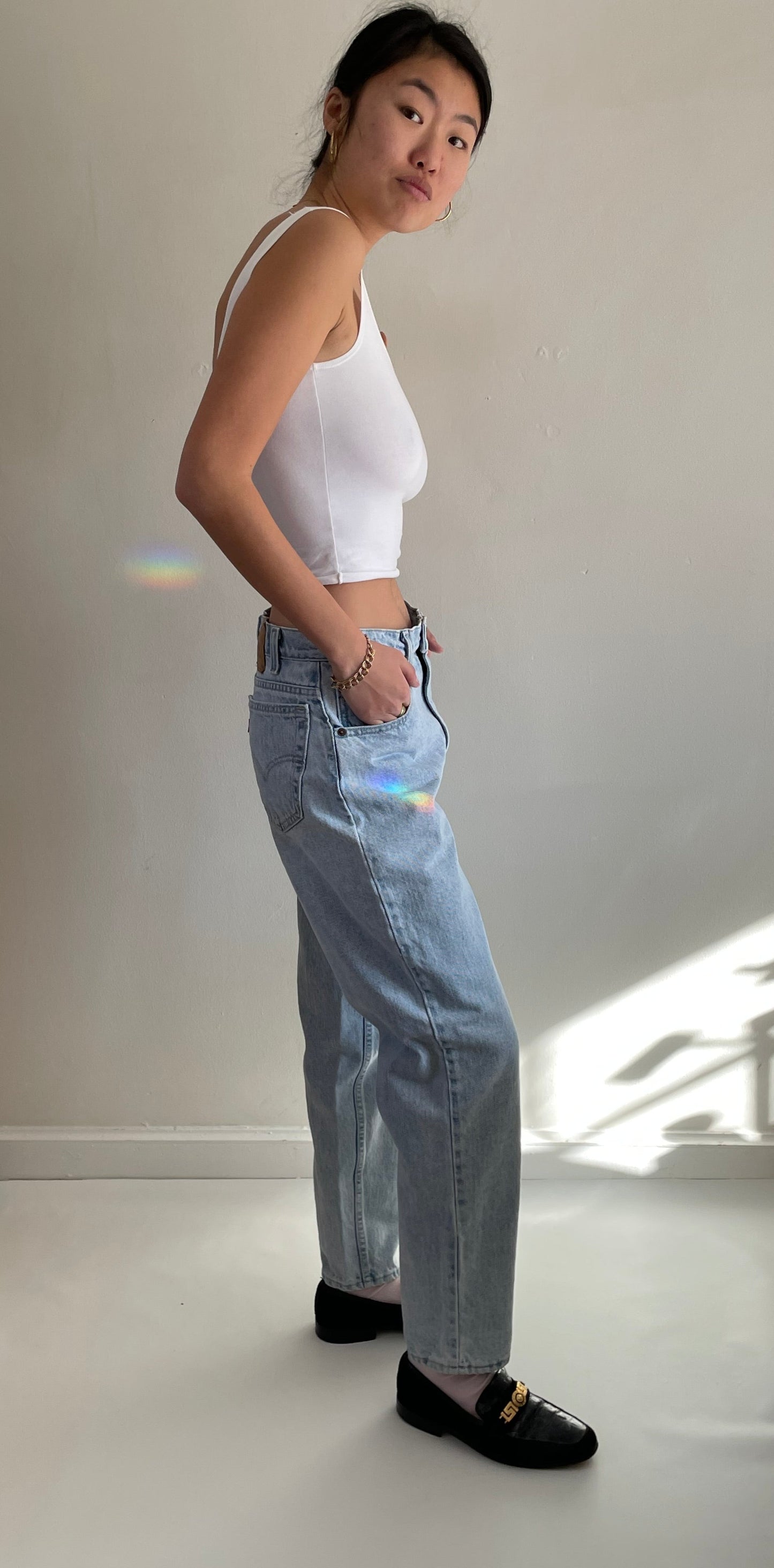 vintage Levi's 550 light stonewash ultra high waisted zipper fly boyfriend Levis jeans size 30