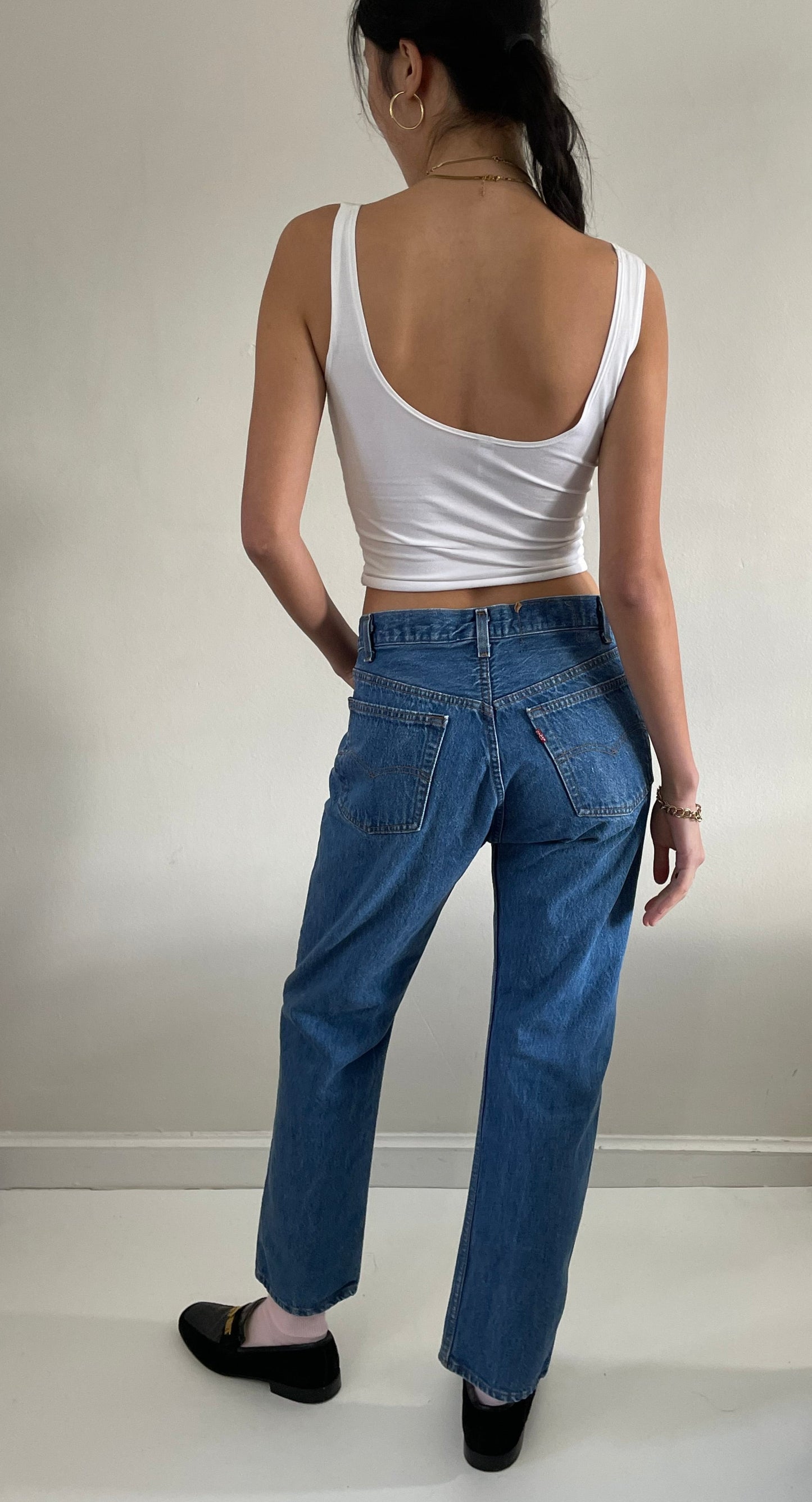vintage 70s Levi's 501 medium wash button fly boyfriend faded Levis jeans size 30 x 30