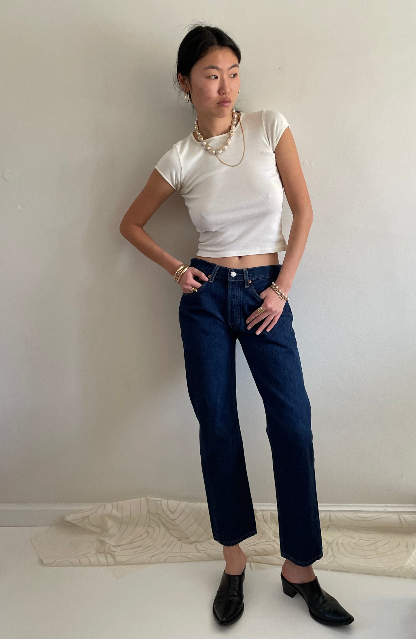 RESERVED vintage Levi's 501 button fly dark wash Levis jeans size 29 x 29