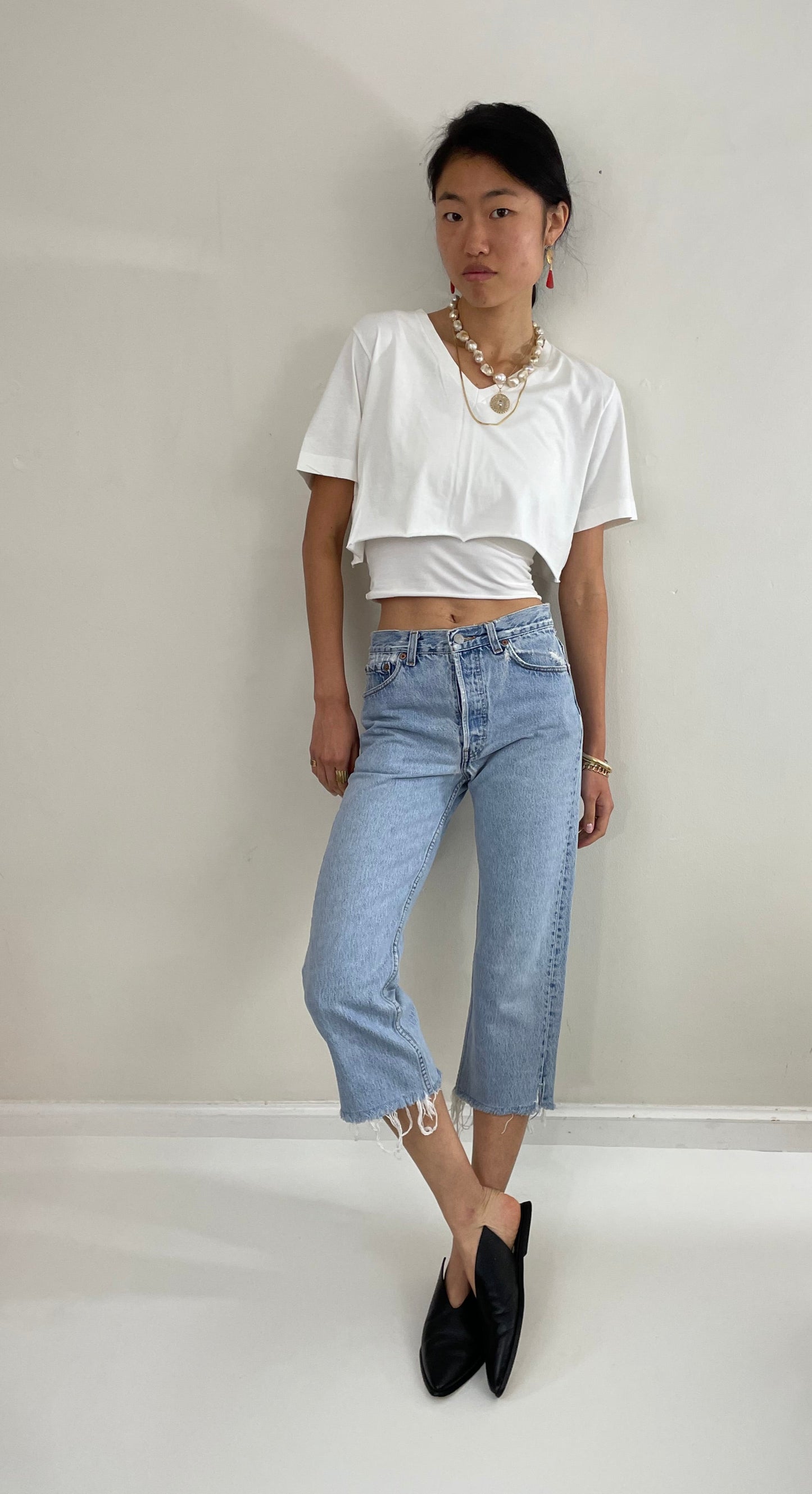 vintage 80s Levi's 501 faded button fly boyfriend cropped Levis jeans size 28