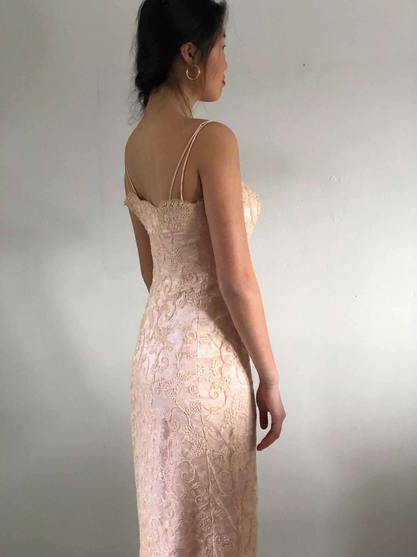 vintage 50s 60s chantilly lace strapless wiggle mermaid light blush pink gown maxi wedding guest dress