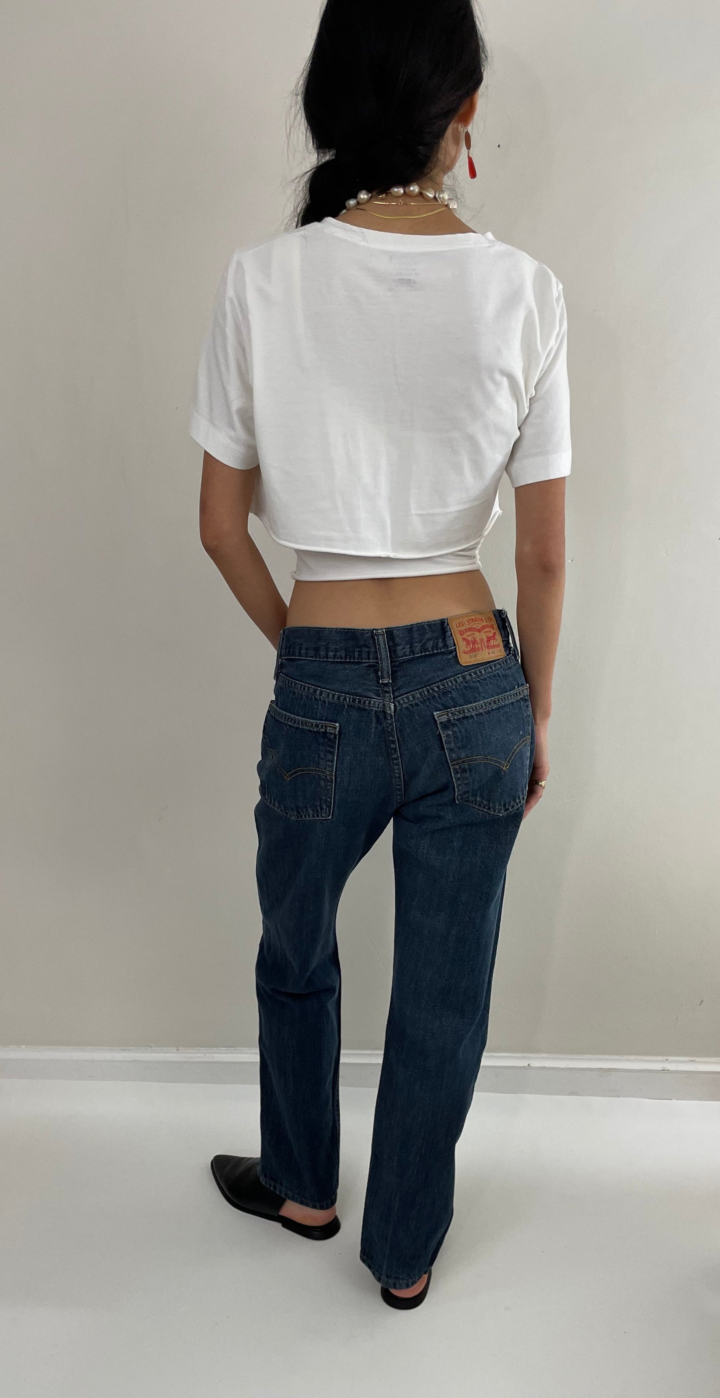 Vintage Y2K Levi's 514 medium dark wash mid rise jeans size 31 x 31