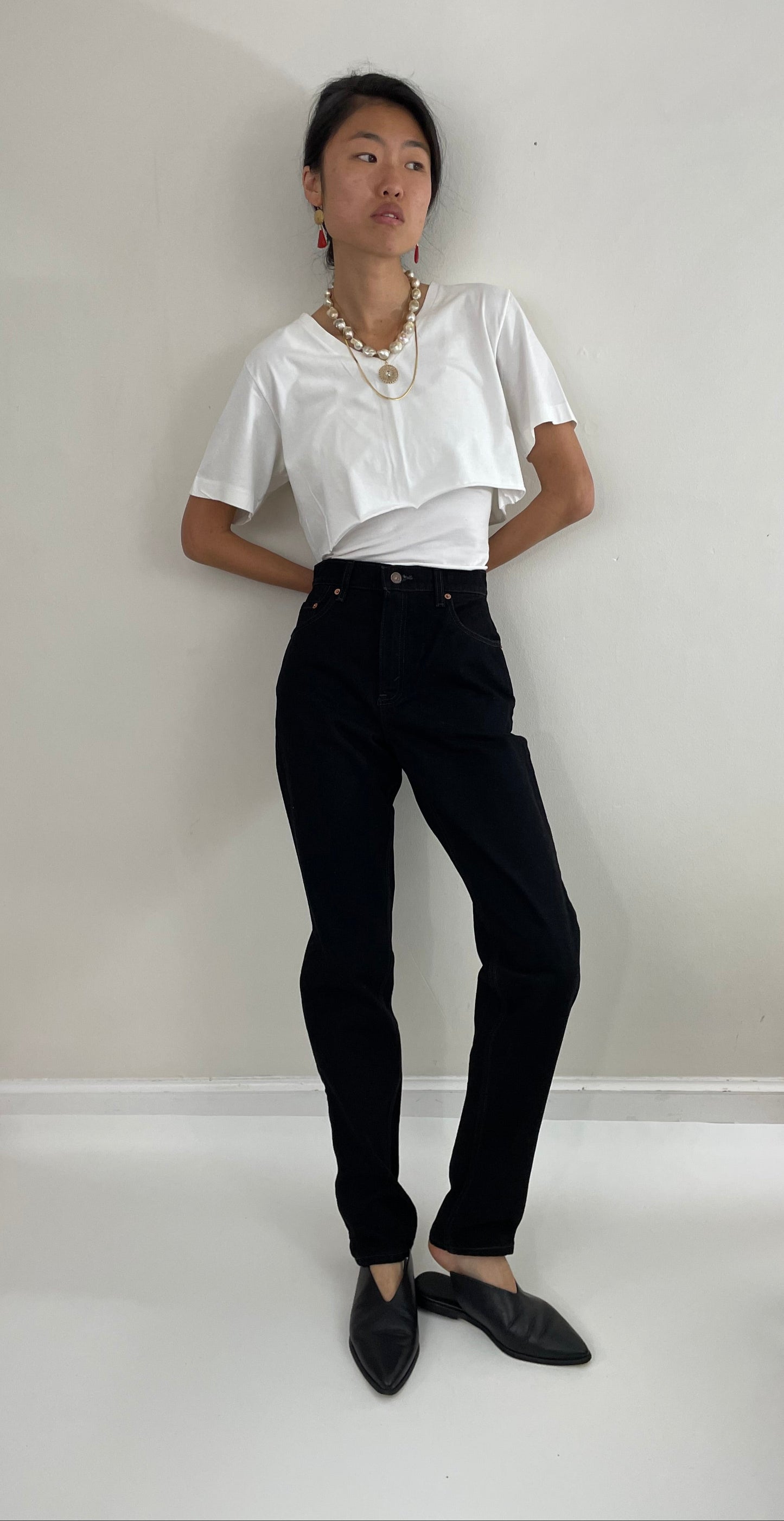 Vintage black 80s Levi's 550 high waisted tall zipper fly dark black dressy deadstock new 80s Levis tall jeans size 27 x 33