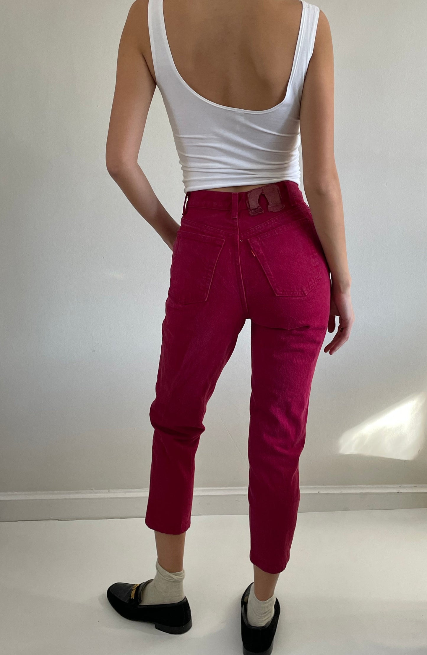 vintage red Levi's 501 high waisted button fly Levis womens red denim jeans size 25
