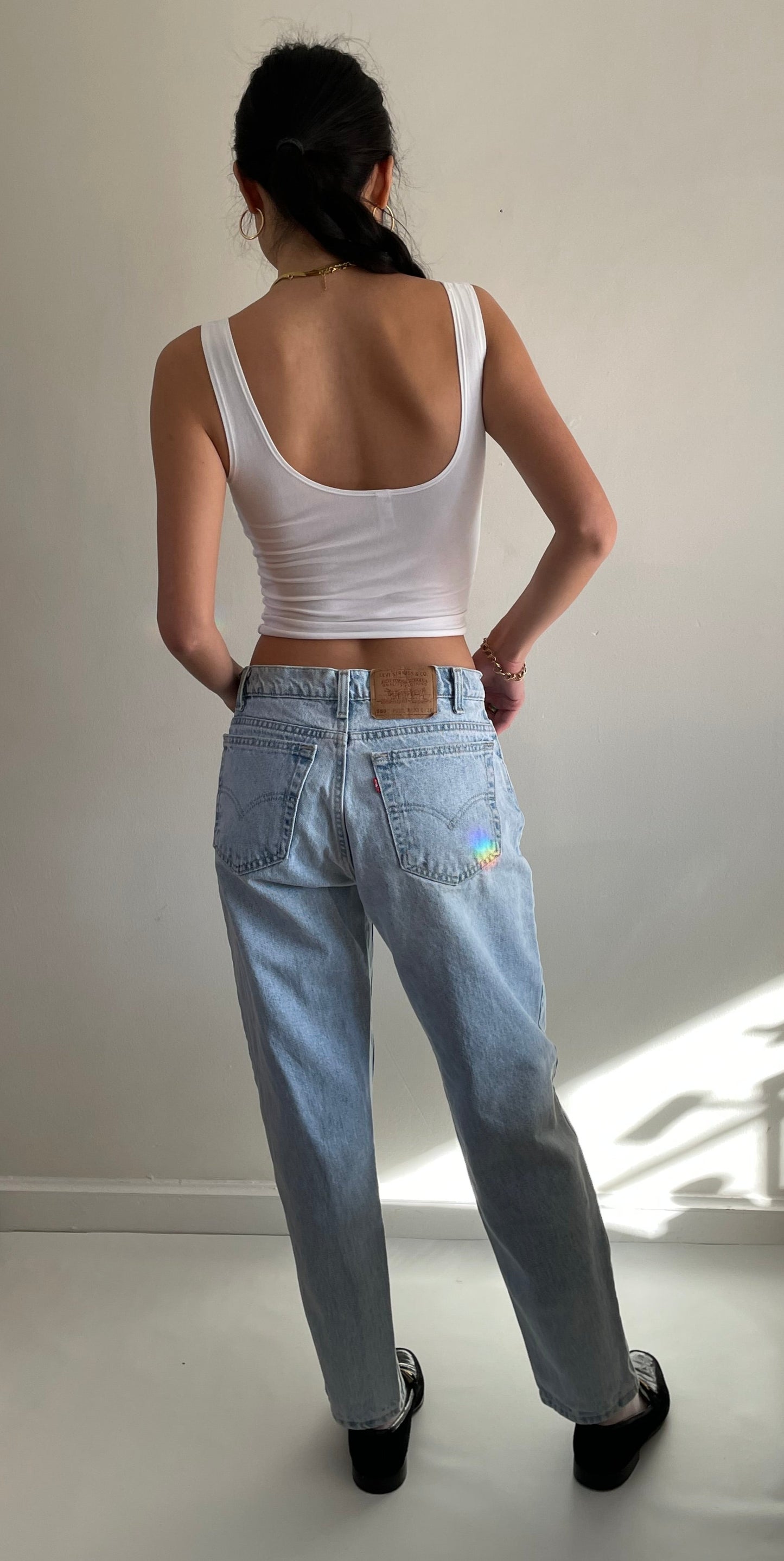 vintage Levi's 550 light stonewash ultra high waisted zipper fly boyfriend Levis jeans size 30
