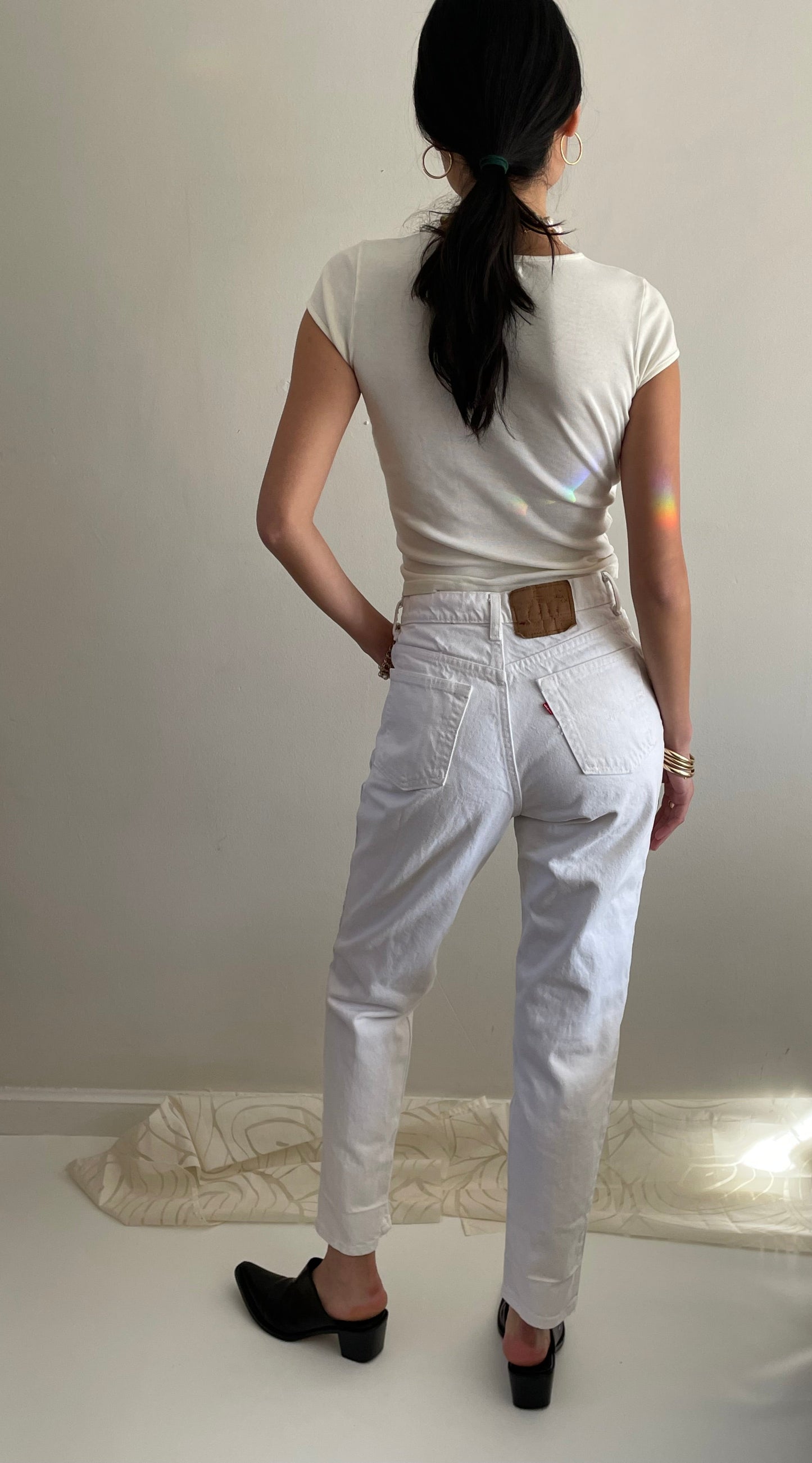 vintage 80s white Levi's womens high waisted red tab white Levis jeans USA size 27