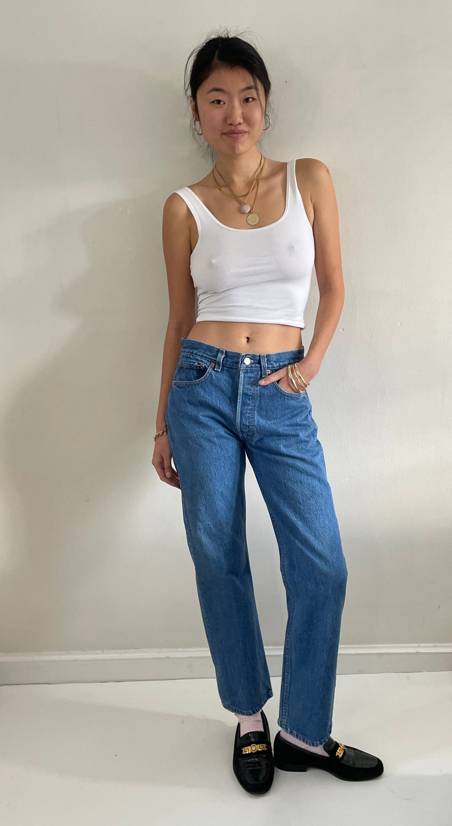 vintage 70s Levi's 501 medium wash button fly boyfriend faded Levis jeans size 30 x 30
