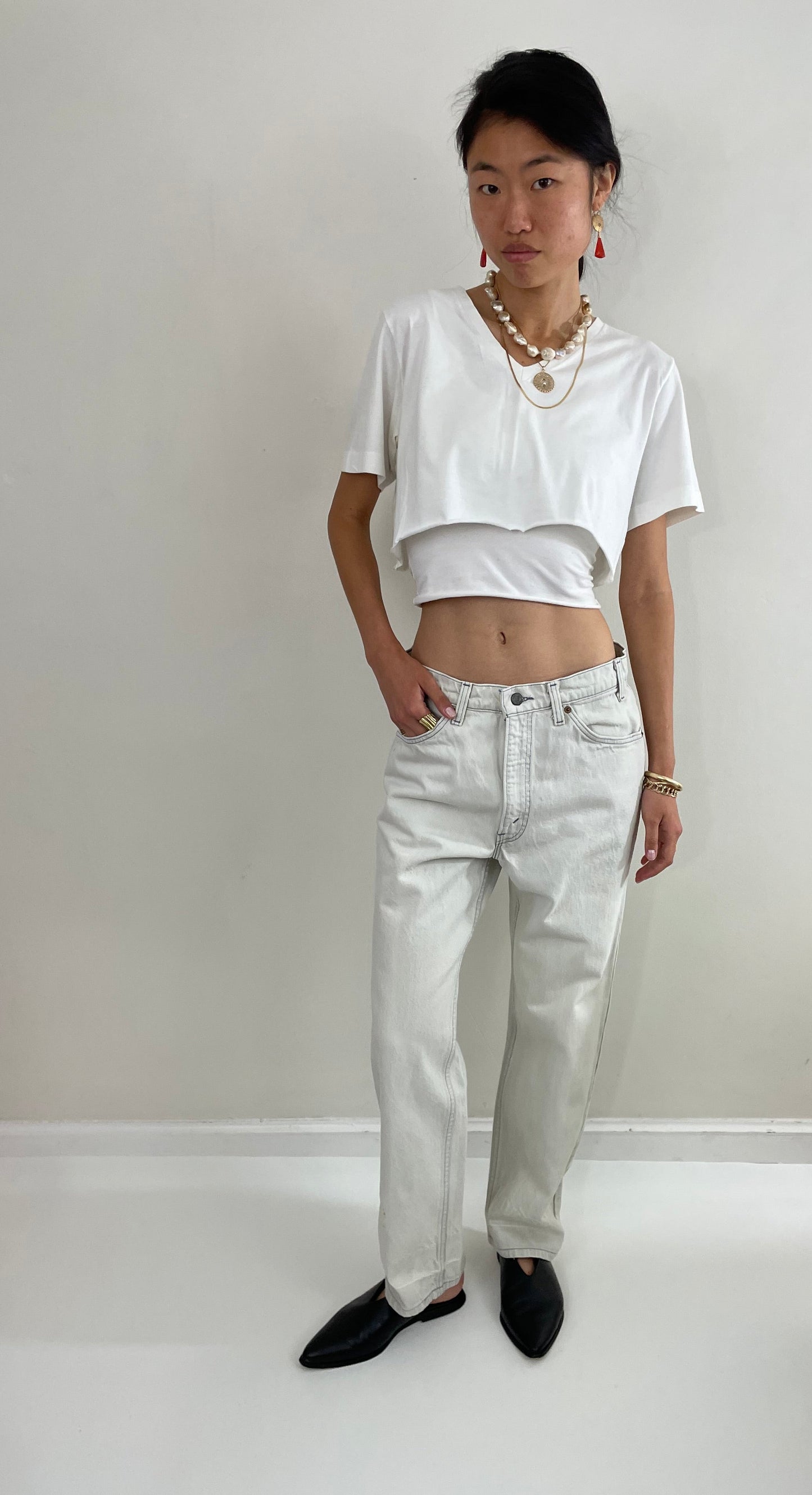 Vintage 80s Levi's 509 pale light blue gray black tab Levis zipper Dad boyfriend Levis jeans made USA size 32 x 29