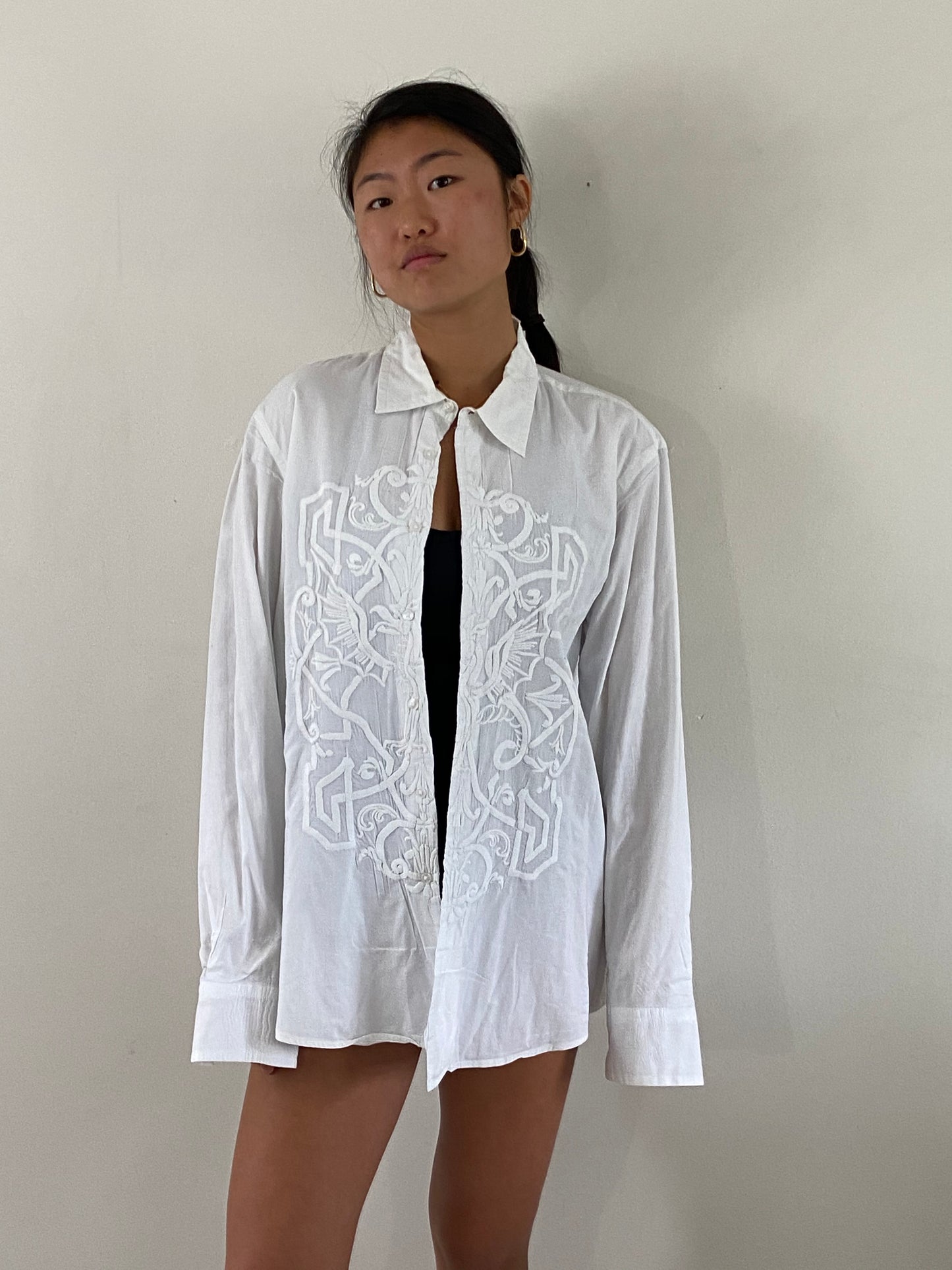 vintage 90s embroidered white on white embroidery cotton batiste button down oversized shirt blouse | XL