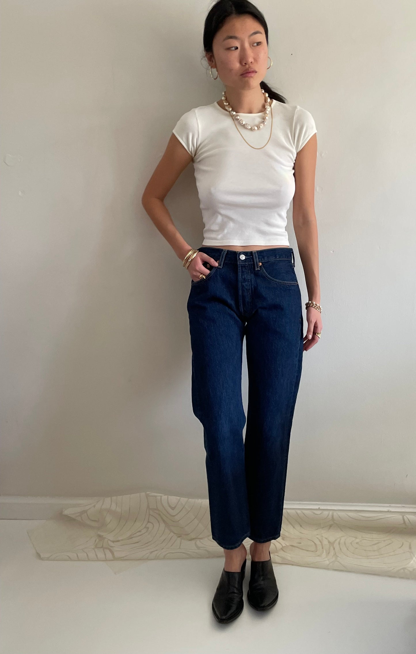 RESERVED vintage Levi's 501 button fly dark wash Levis jeans size 29 x 29