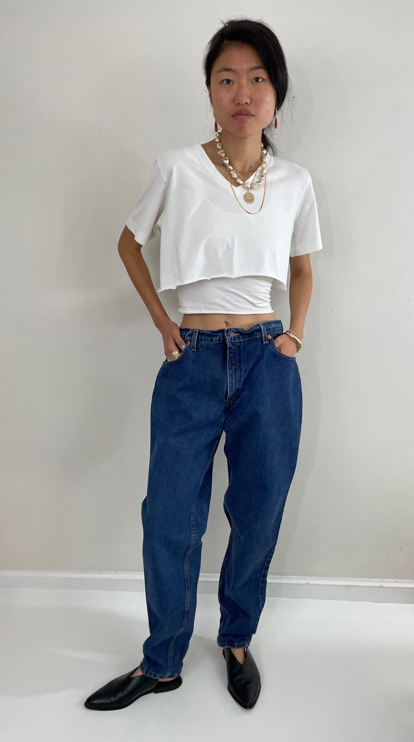 Vintage 80s Levi's 550 high waisted dark wash zipper tall mom Levis jeans size waist 32 x 32