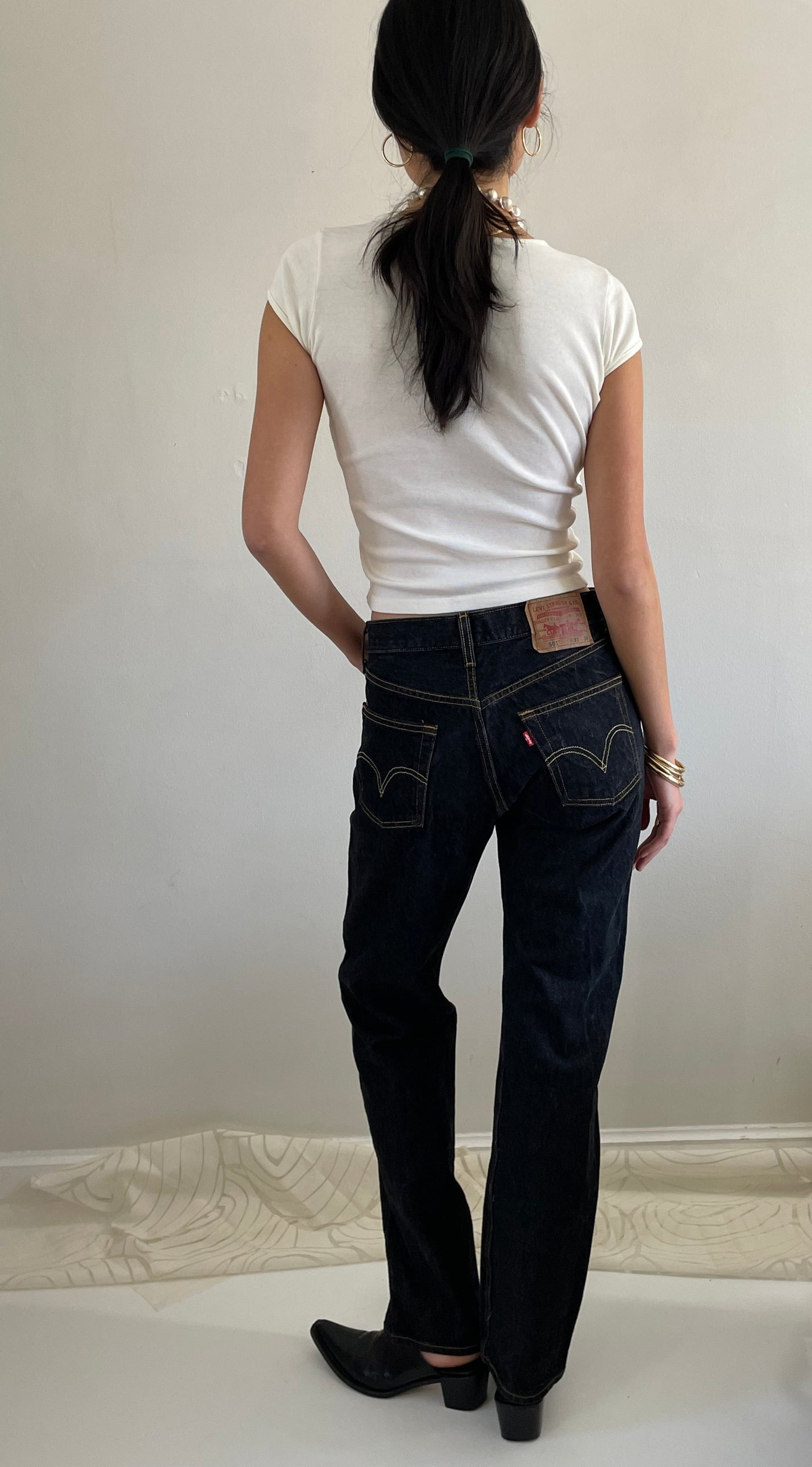 vintage Levi's 501 dark wash shrink to fit button fly tall Levis jeans size 29 x 33 tall