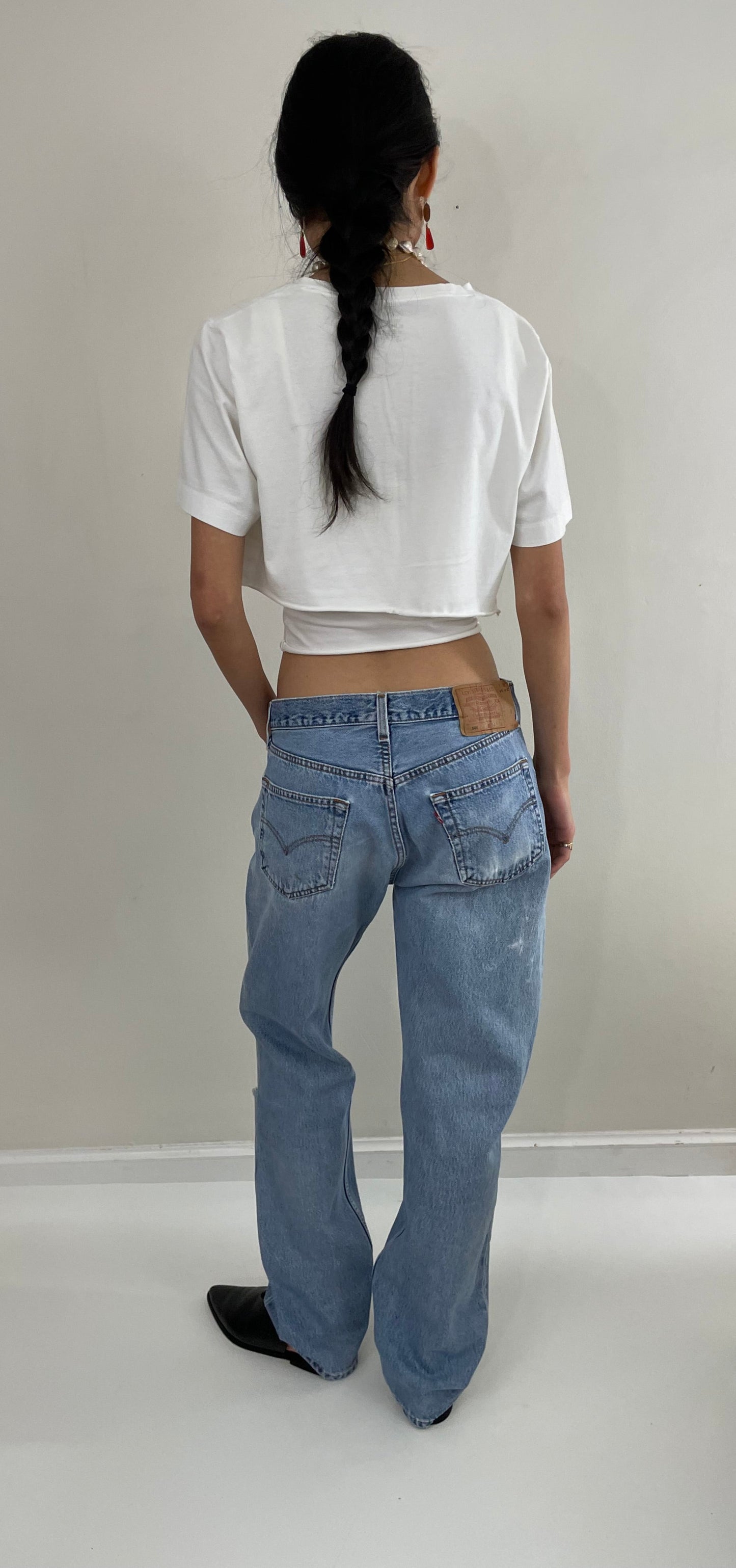 Vintage Levis 501 faded boyfriend tall relaxed Levis button fly dad baggy jeans size 32 x 33