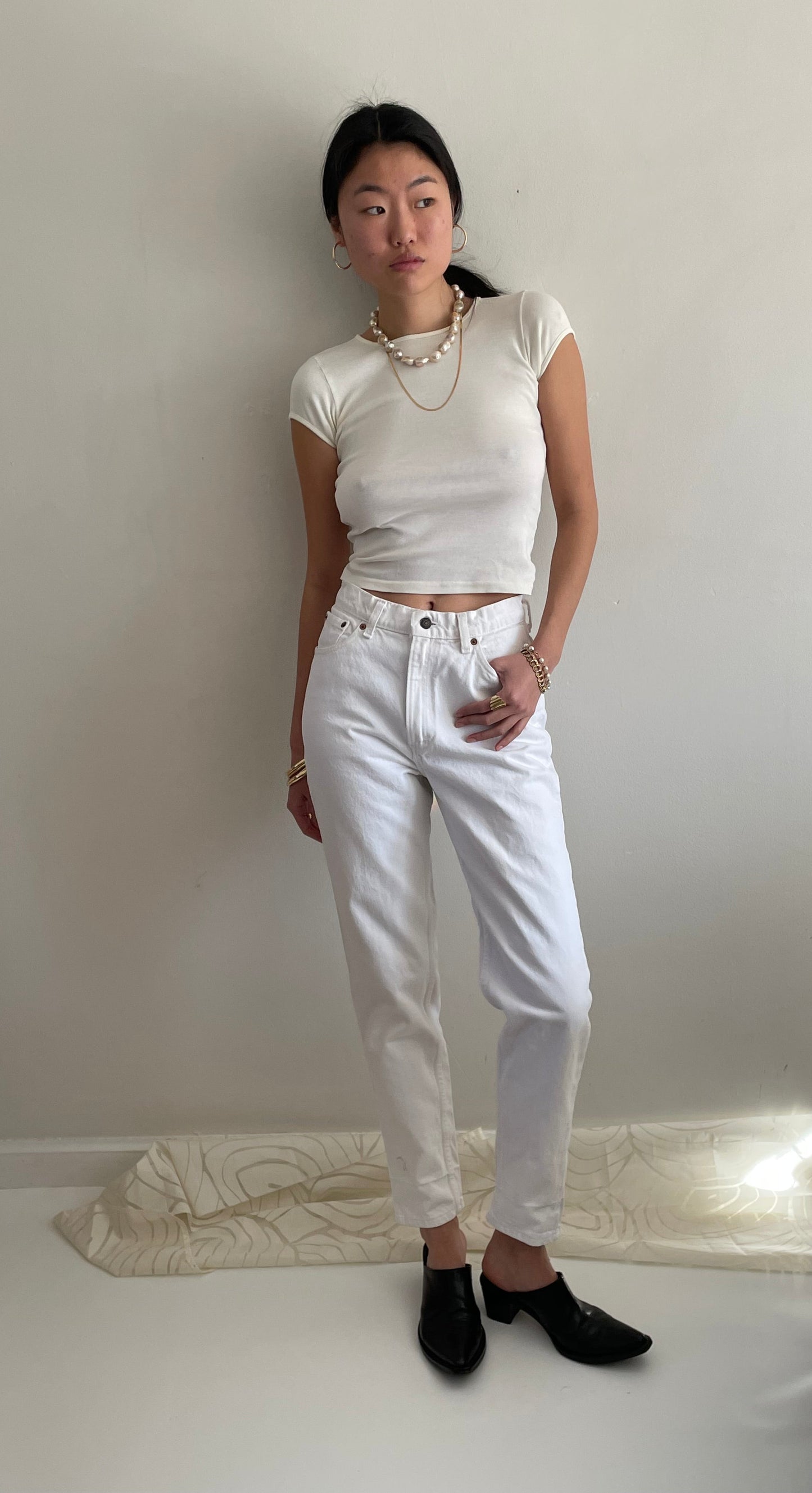 vintage 80s white Levi's womens high waisted red tab white Levis jeans USA size 27