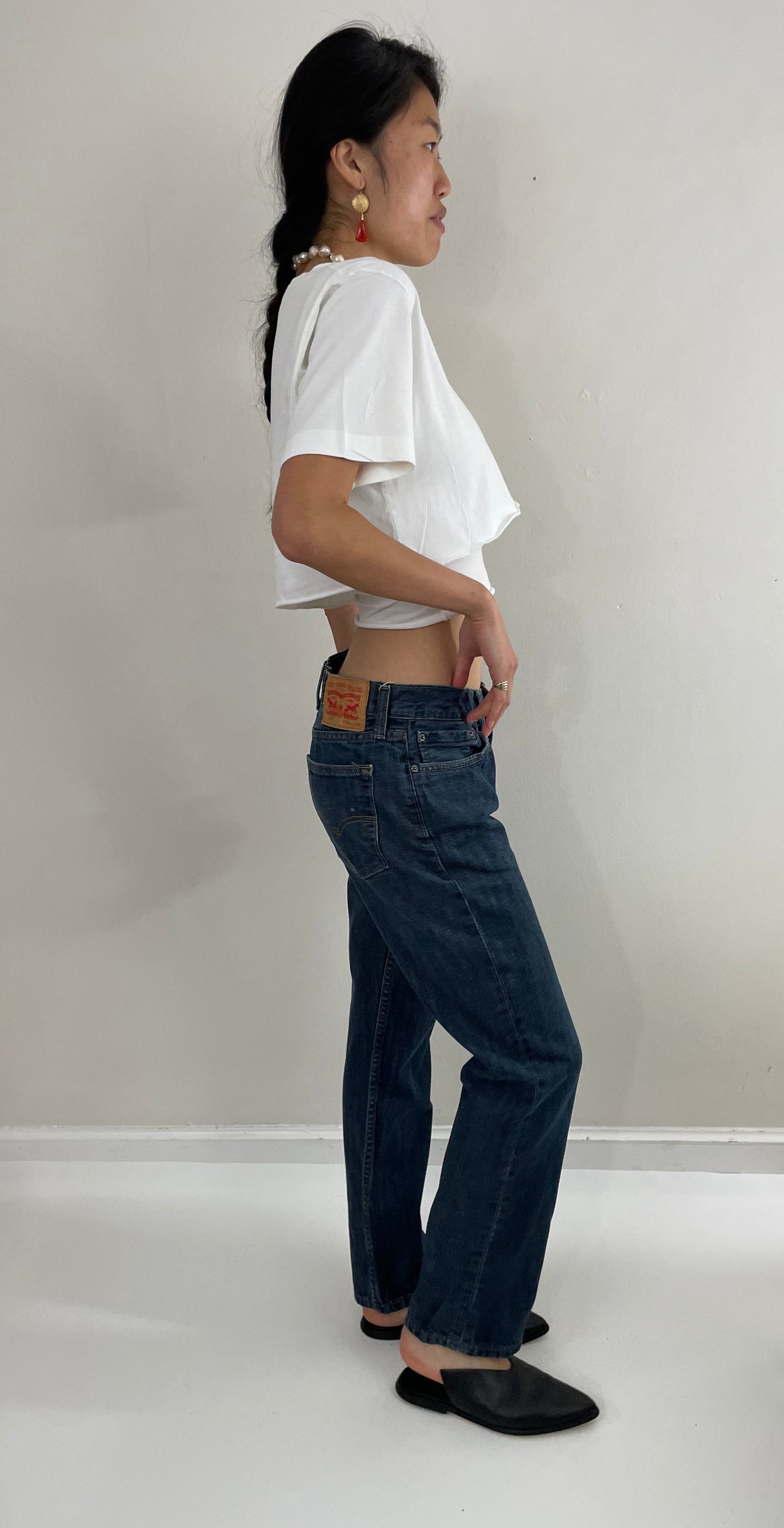 Vintage Y2K Levi's 514 medium dark wash mid rise jeans size 31 x 31
