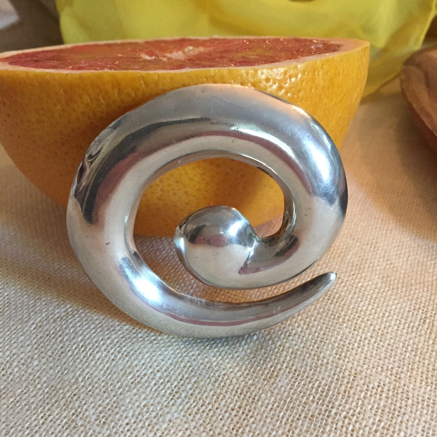vintage 90s Taxco sterling silver 925 handcrafted large puffy modernist pendant brooch Mexico Taxco
