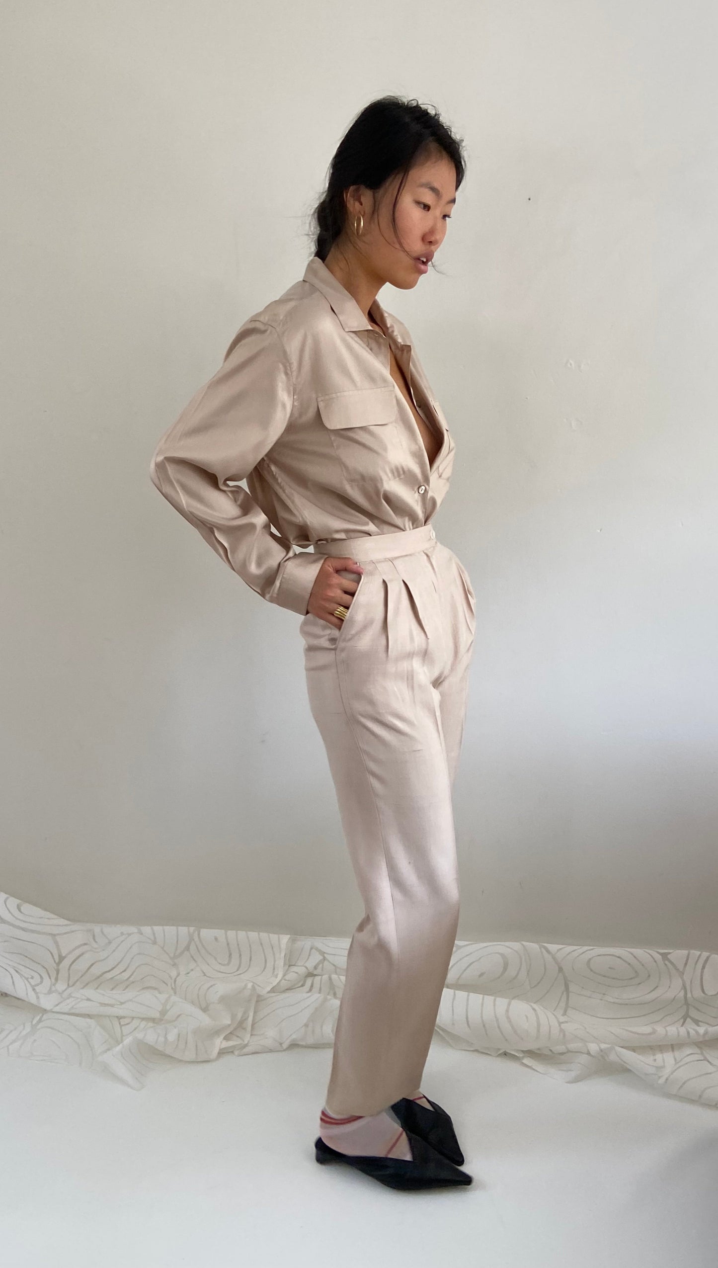 vintage 90s 100% silk pants | beige champagne high waisted pleated silk trouser pants | XS 26 waist