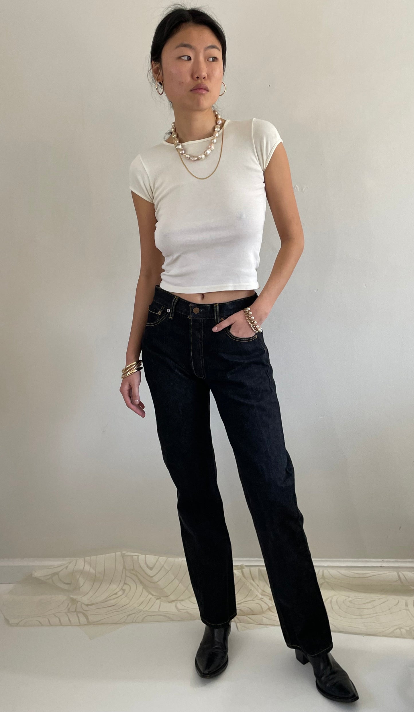 vintage Levi's 501 dark wash shrink to fit button fly tall Levis jeans size 29 x 33 tall