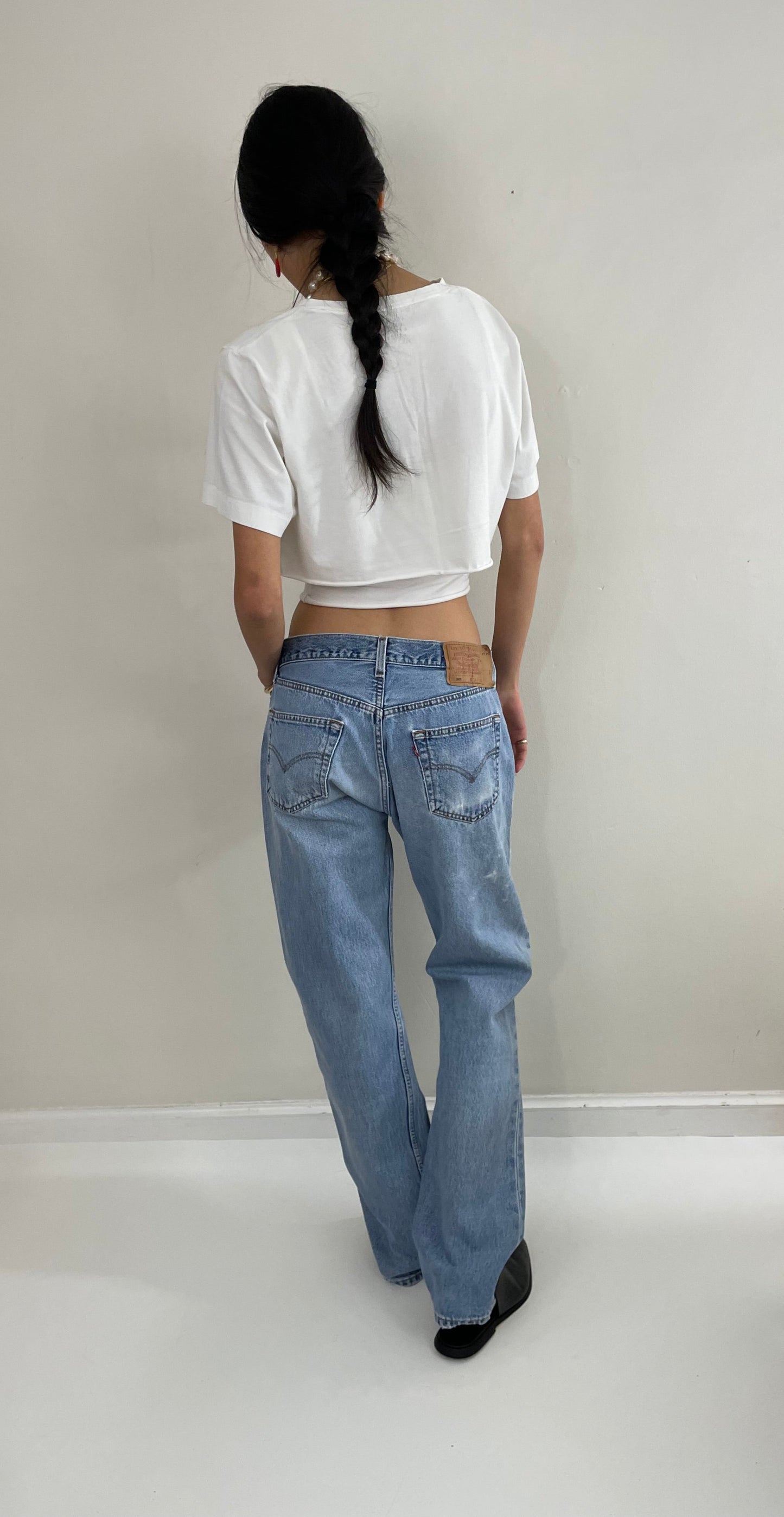 Vintage Levis 501 faded boyfriend tall relaxed Levis button fly dad baggy jeans size 32 x 33