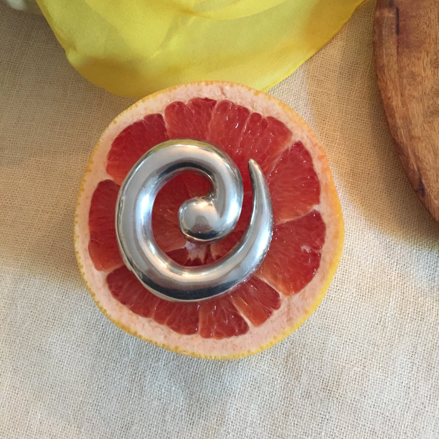vintage 90s Taxco sterling silver 925 handcrafted large puffy modernist pendant brooch Mexico Taxco