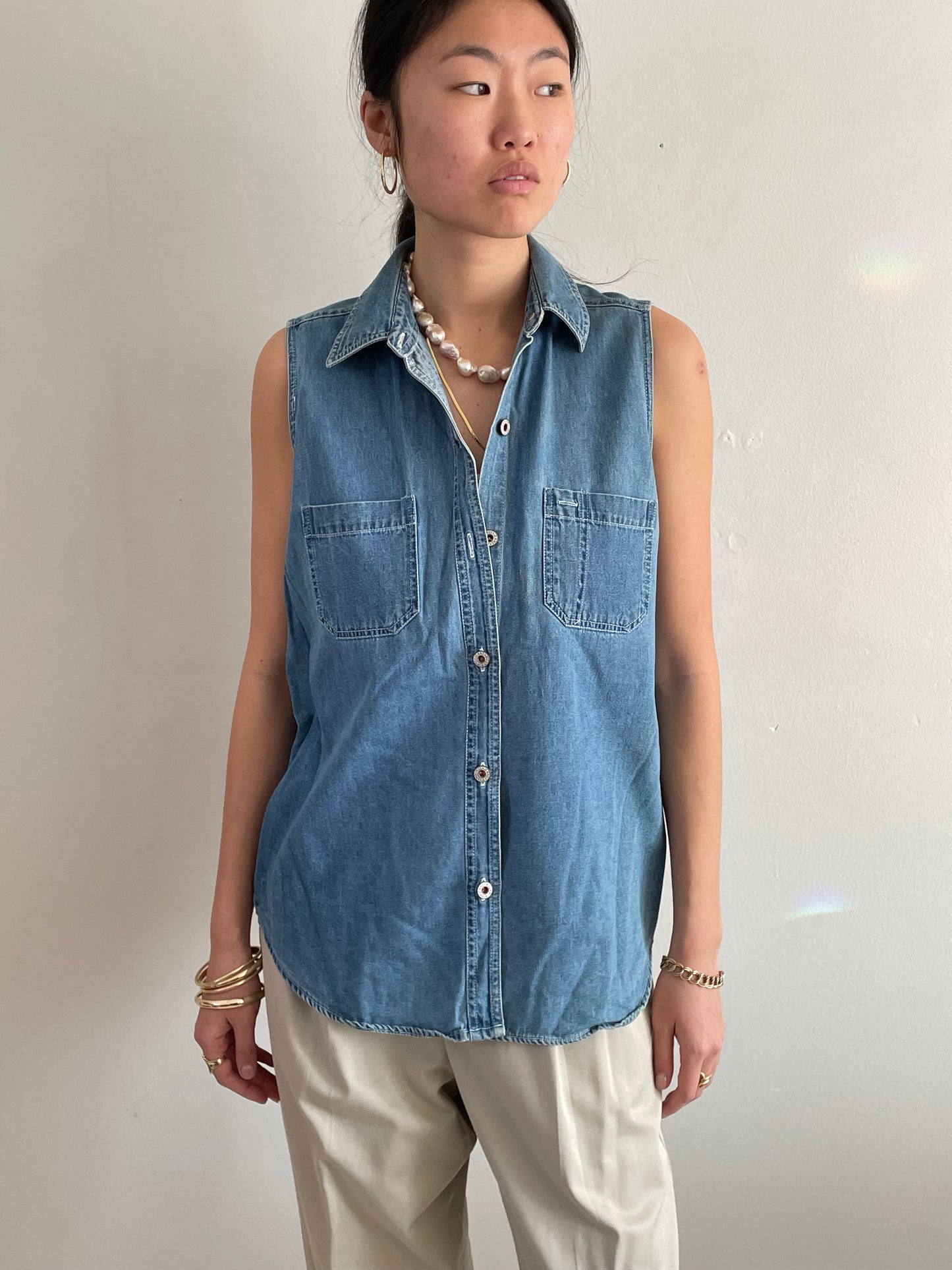 vintage Bill Blass sleeveless denim chambray blouse L