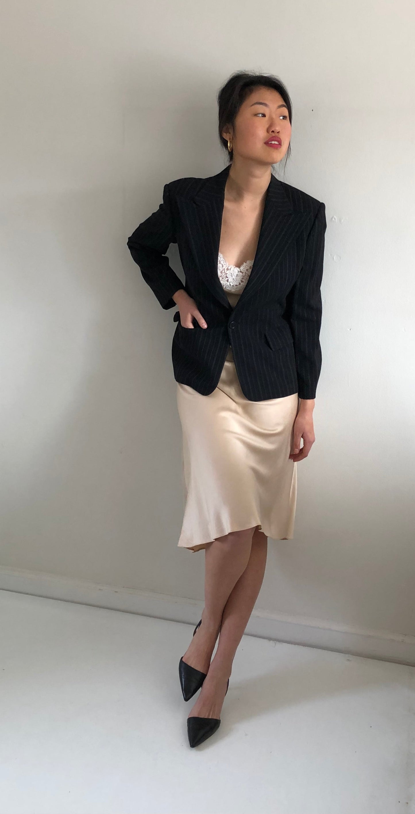Vintage 90s Ralph Lauren Collection Cropped Pinstripe Black Wool Blazer | Purple Label USA size 10