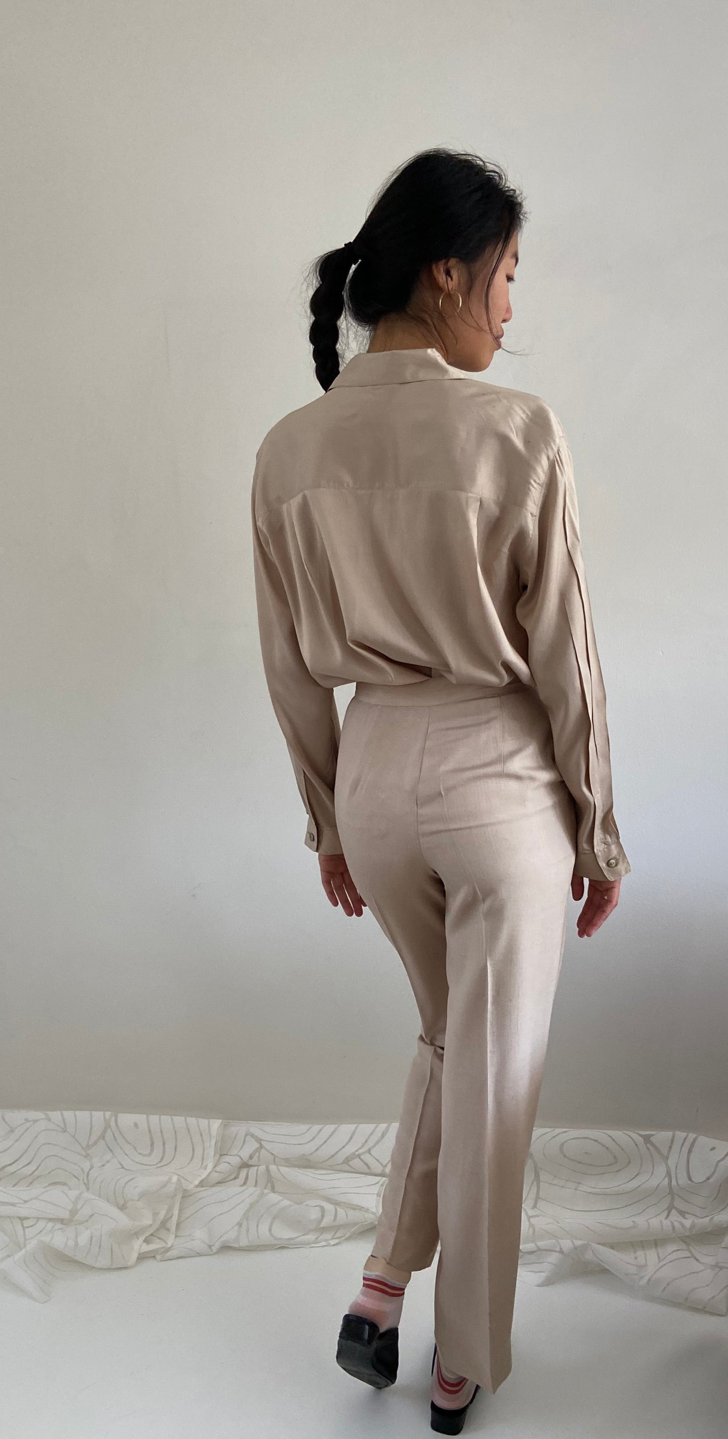 vintage 90s 100% silk pants | beige champagne high waisted pleated silk trouser pants | XS 26 waist