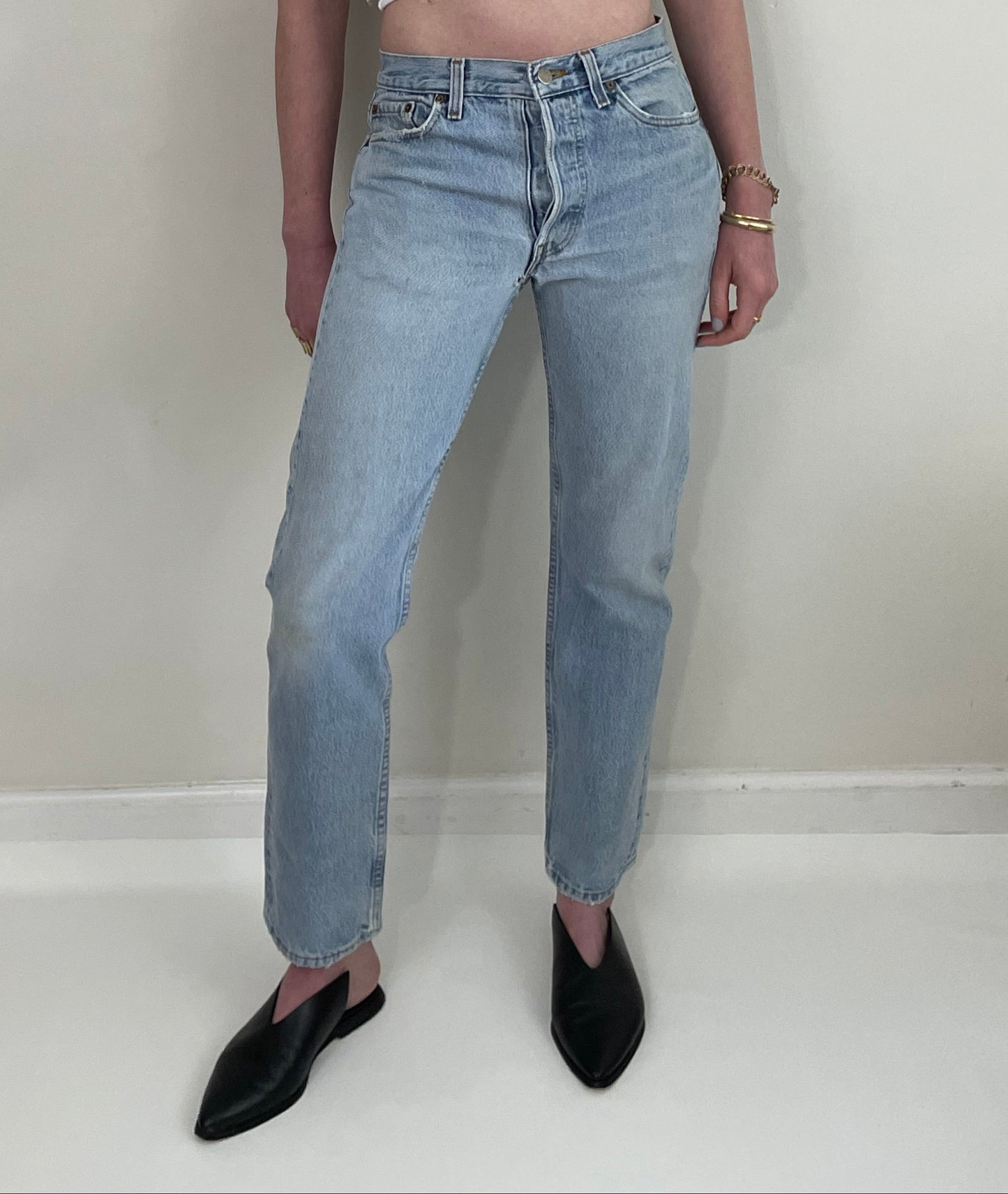 Vintage 80s Levi's 501 faded button fly jeans made in USA size 29 x 31