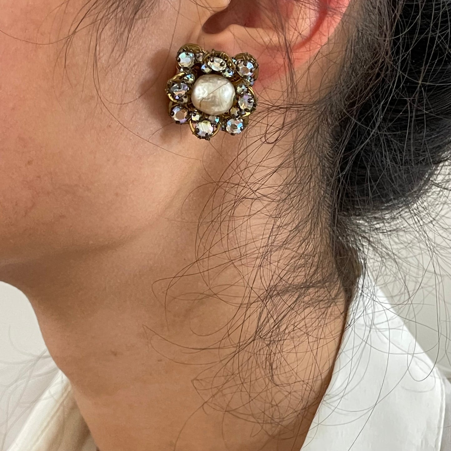 vintage 40s Miriam Haskell Signed Baroque Pearl Crystal Clip On Ornate Filigree Earrings Jewelry