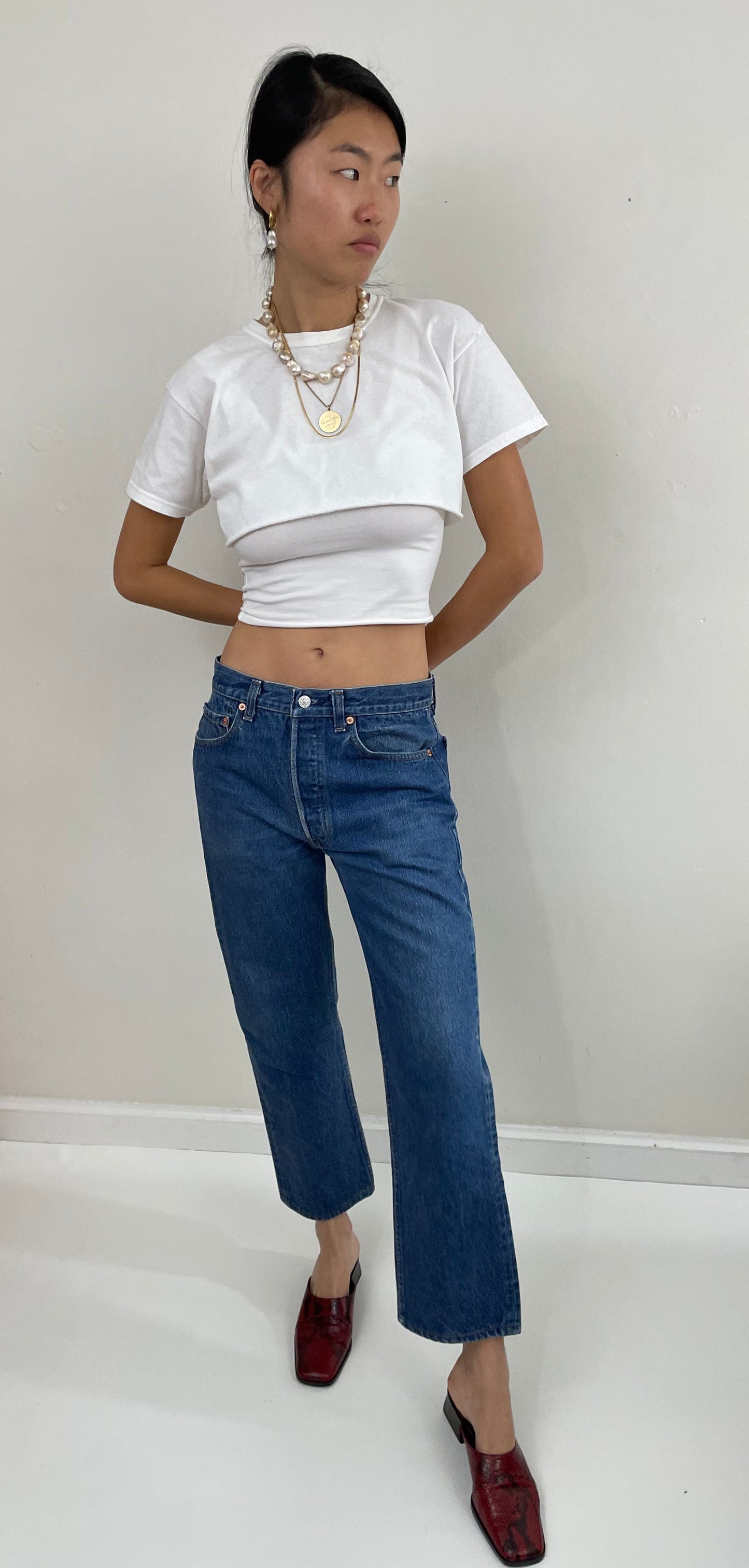 Vintage 80s Levi's 501 Medium Wash Button Fly Jeans USA size 31