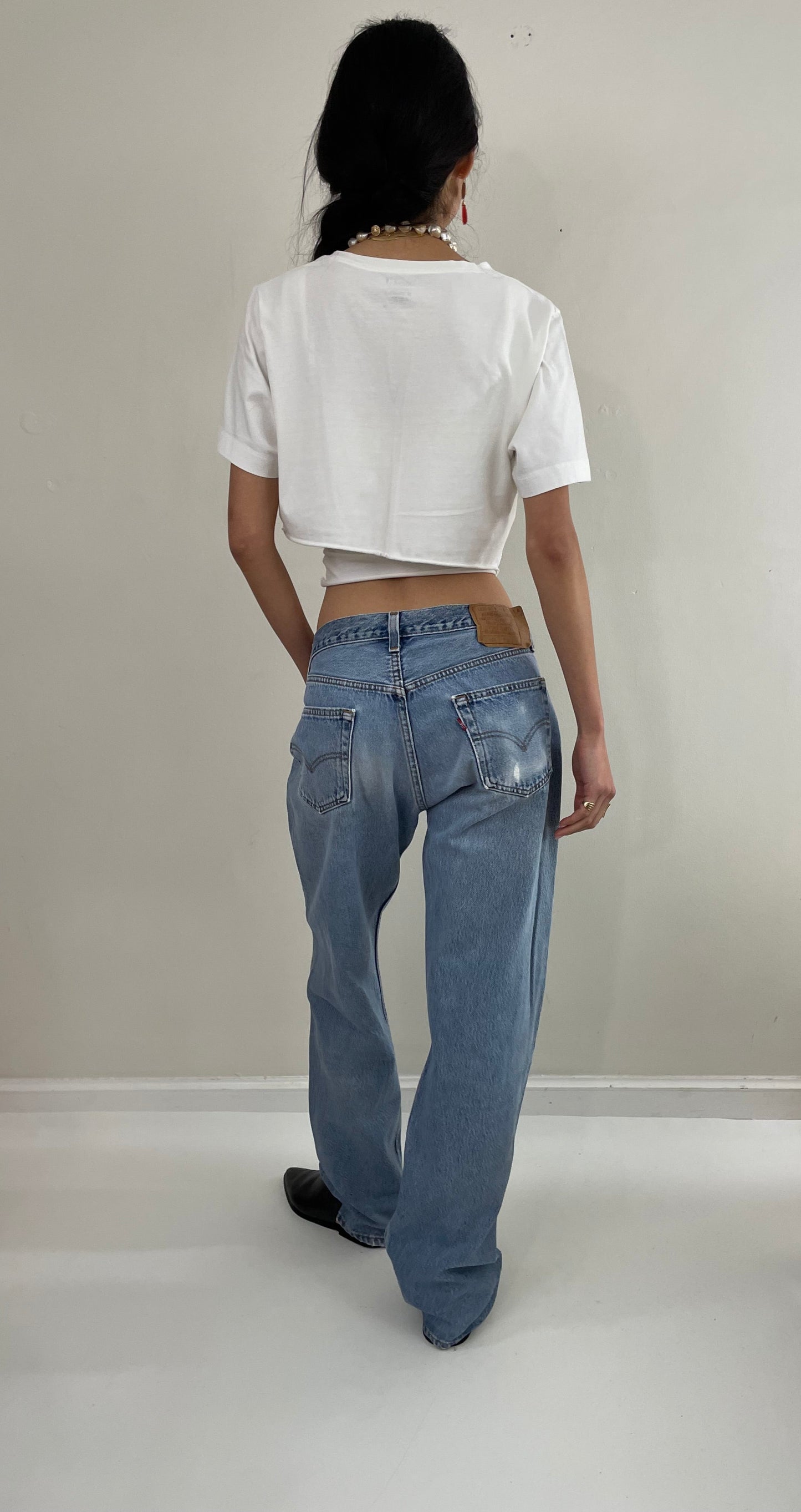 Vintage Levis 501 button fly soft faded tall boyfriend baggy jeans made in USA size 33 x 33