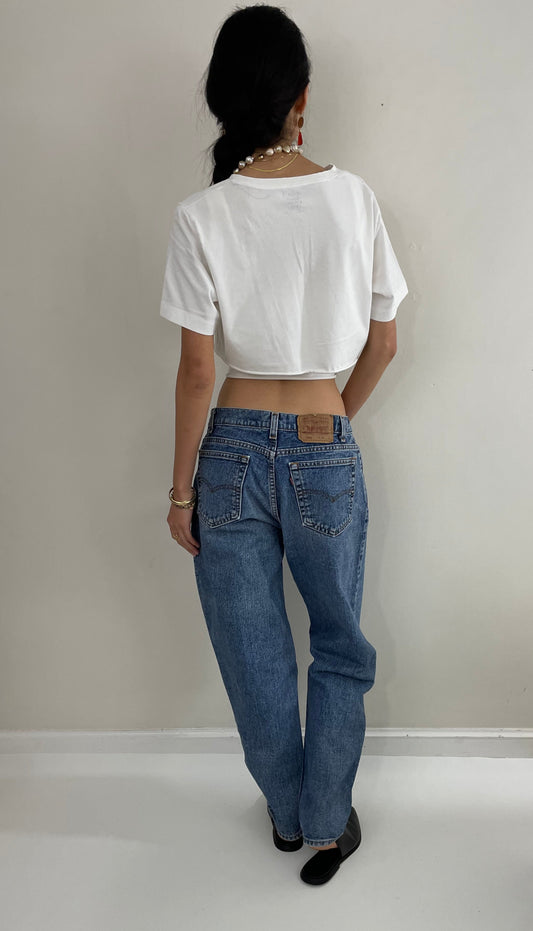 Vintage 80s Levi's 560 medium wash high waisted zipper relaxed faded red tab Levis jeans USA size 31 x 30
