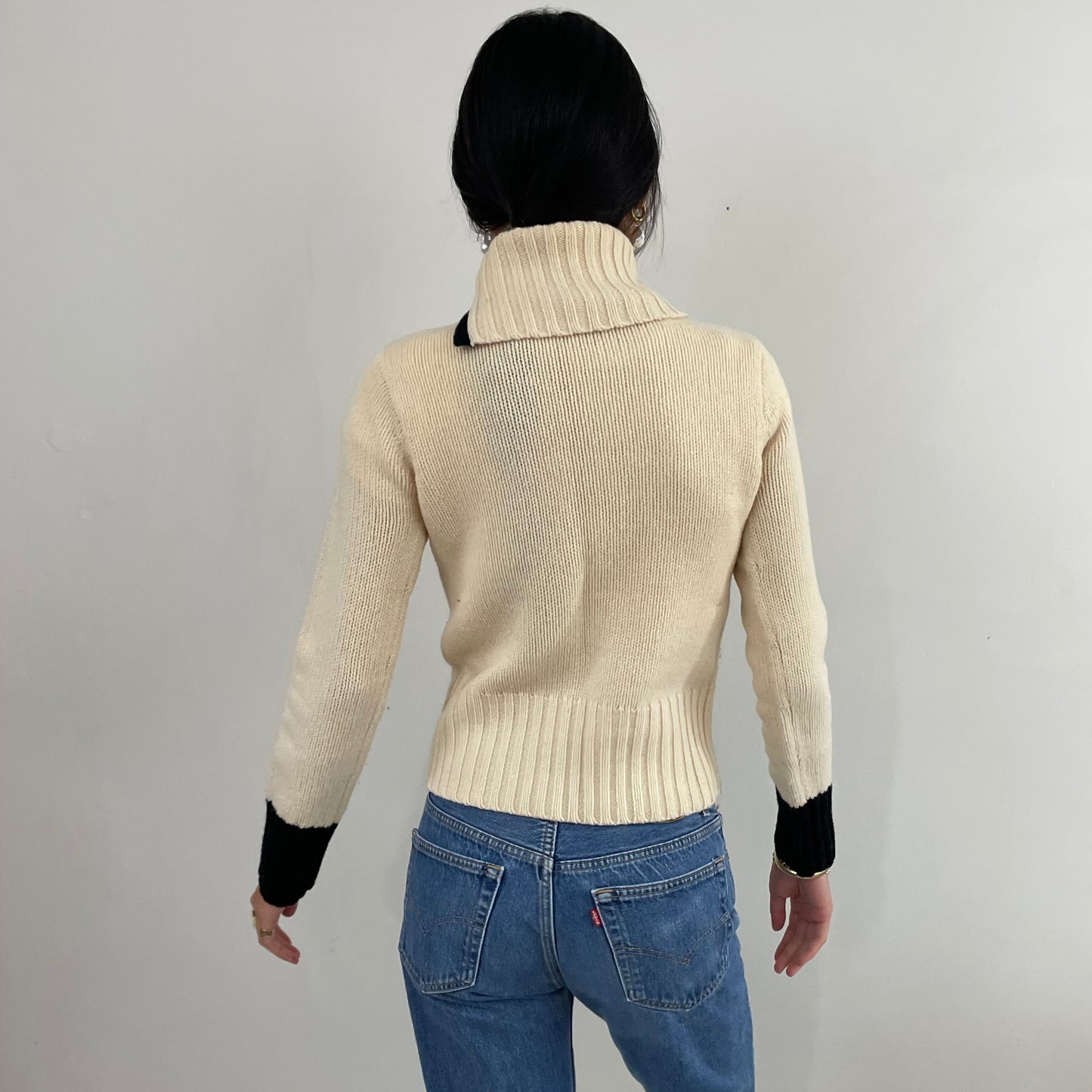 Vintage DKNY Lambswool Turtleneck Ivory Cropped Sweater Small