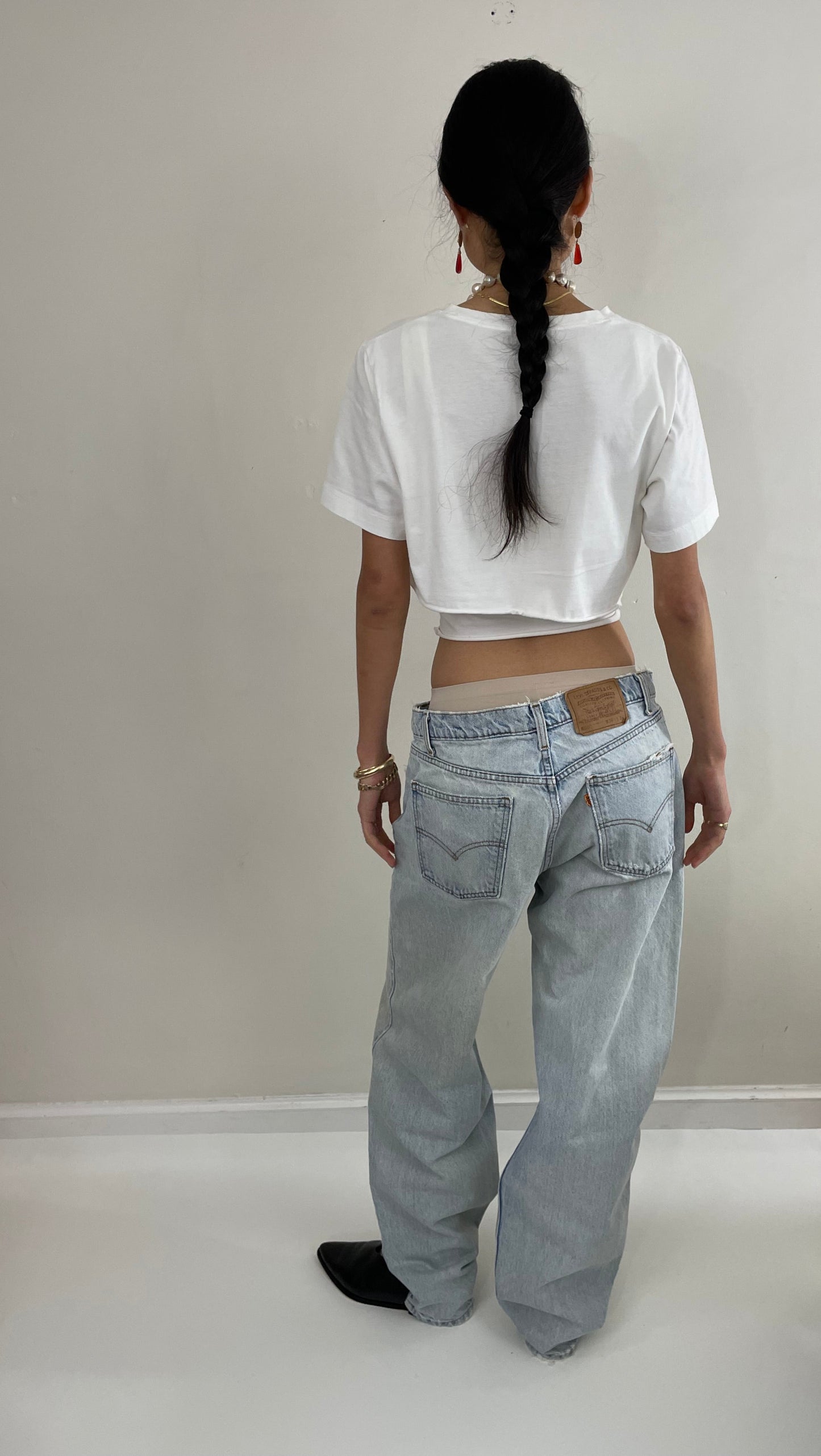 vintage Levi's  550 baggy faded light wash zipper relaxed fit tall Levis dad orange tab jeans size 35 x 33