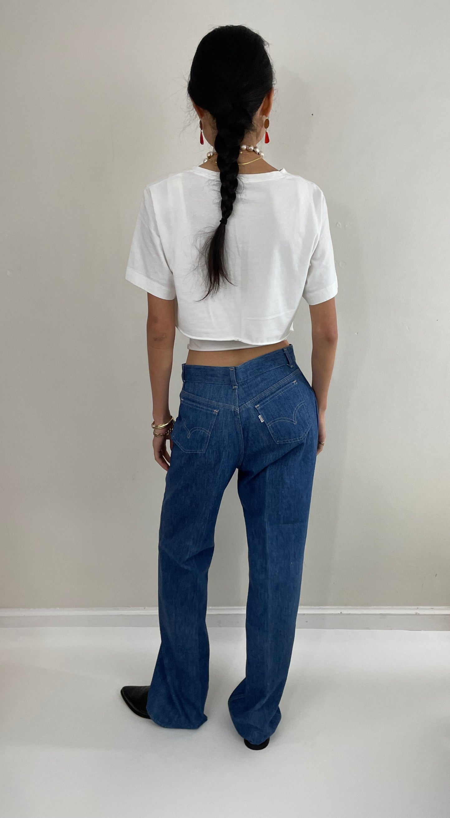 Vintage 70s Levi's bell bottom tall flare high waisted brushed cotton white tab Levis leisure jeans size 29 x 33
