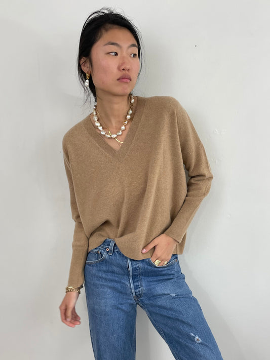 Y2K Cashmere Relaxed V Neck Camel Sweater Large