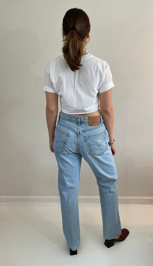 80s Levi's 505 high waisted dad light wash faded red tab Levis zipper fly jeans size 8  32 x 31