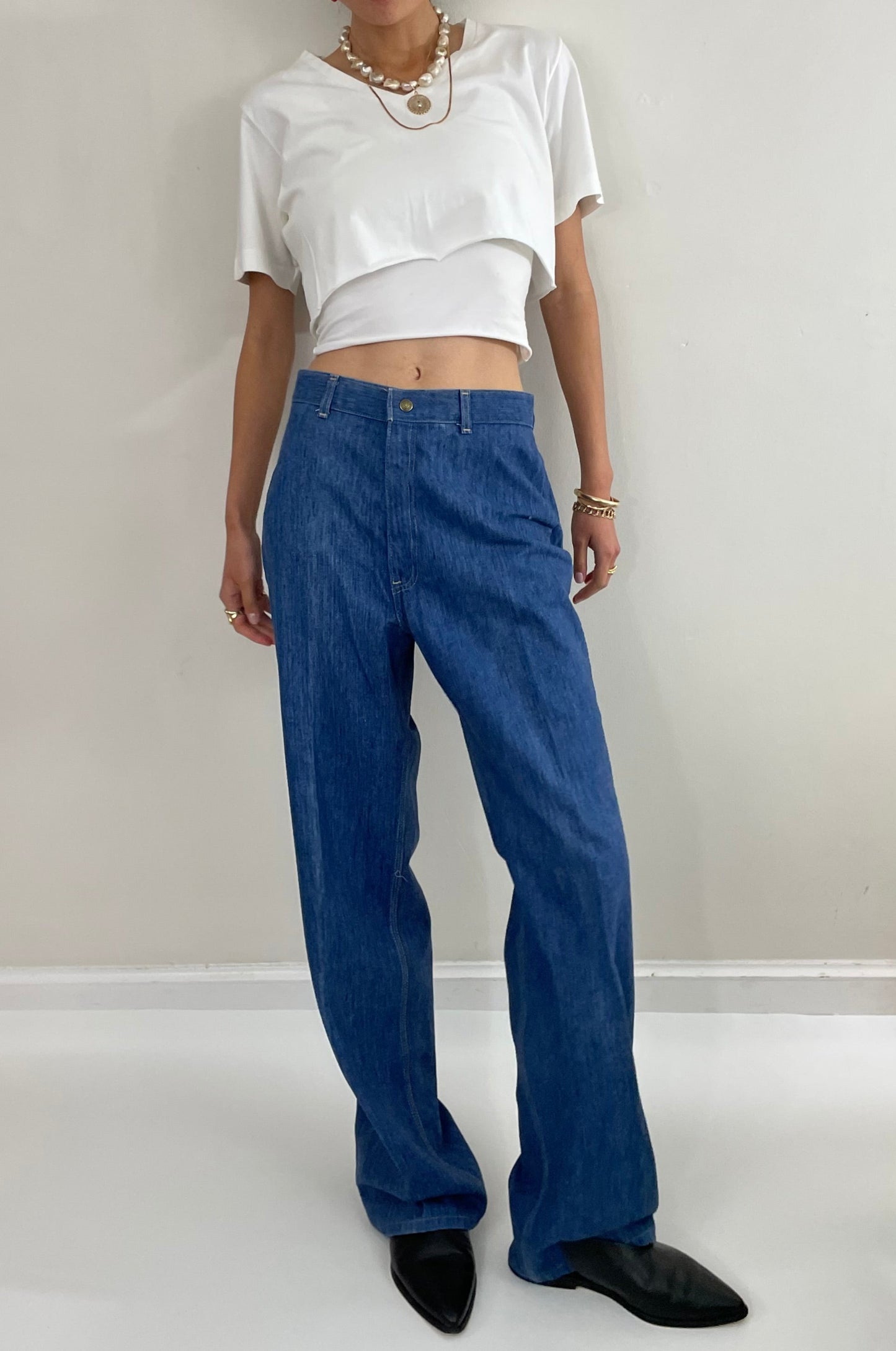 Vintage 70s Levi's bell bottom tall flare high waisted brushed cotton white tab Levis leisure jeans size 29 x 33