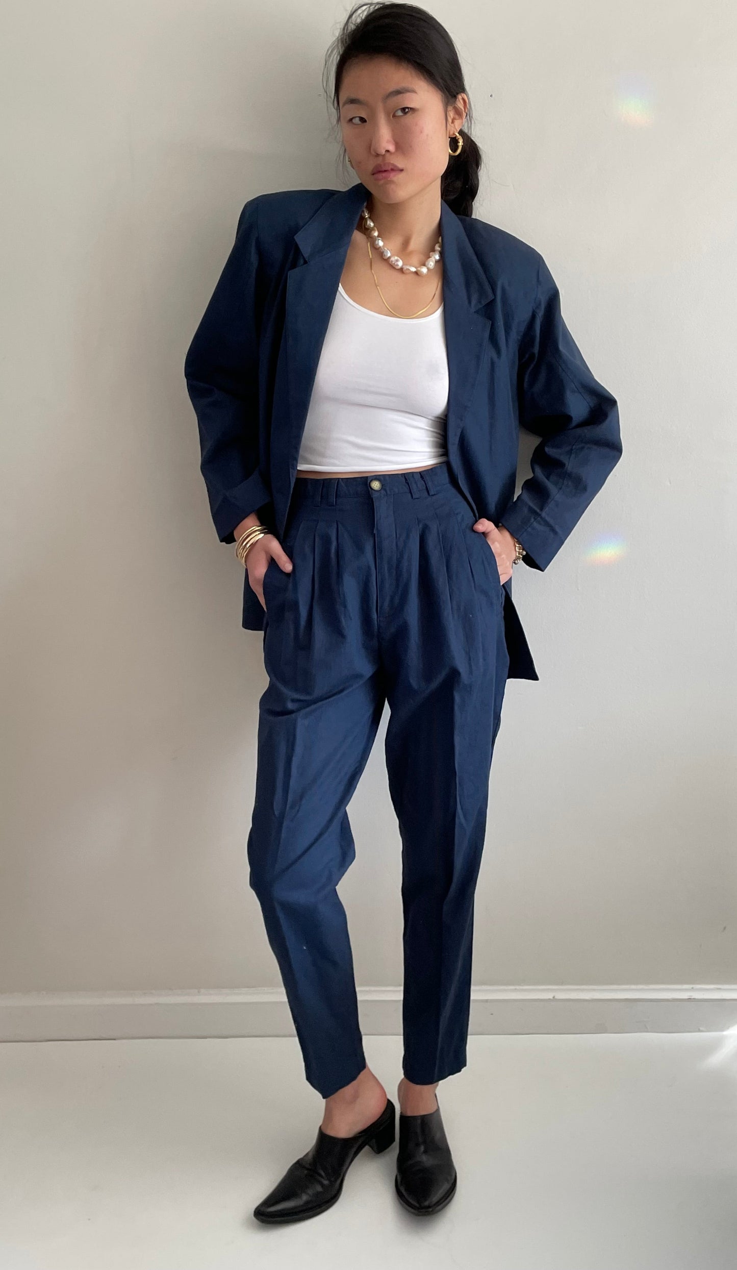 Vintage 90s Linen Pant Suit: blue blazer + pleated pants size 2/4