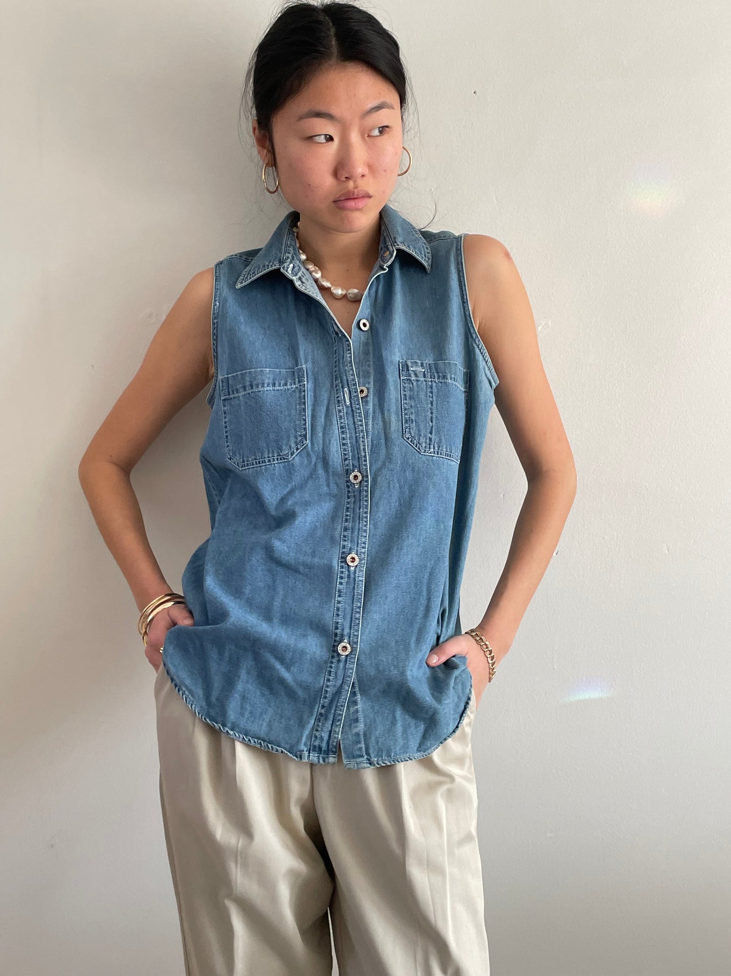 vintage Bill Blass sleeveless denim chambray blouse L