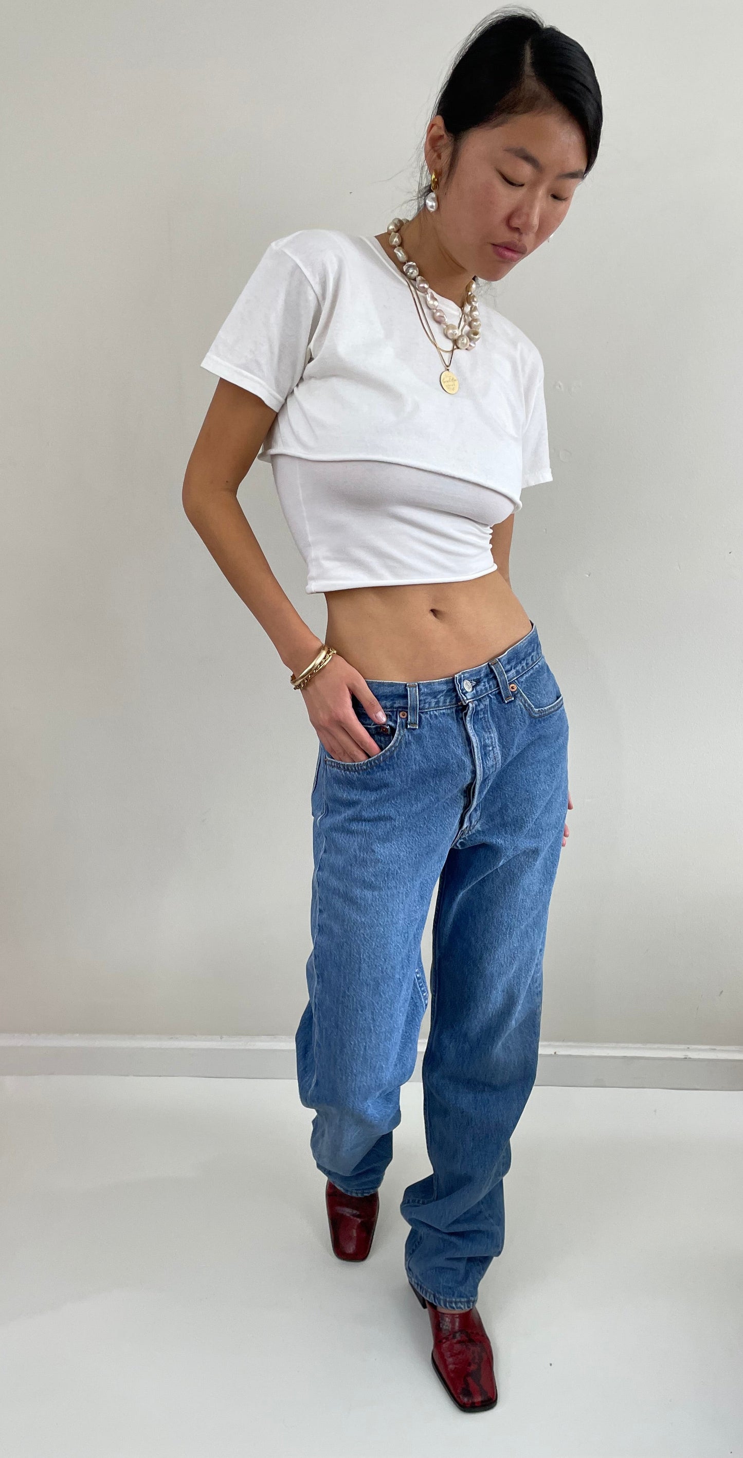 Vintage 80s Levis 501 Button Fly Tall Boyfriend Medium Wash Jeans 32x35