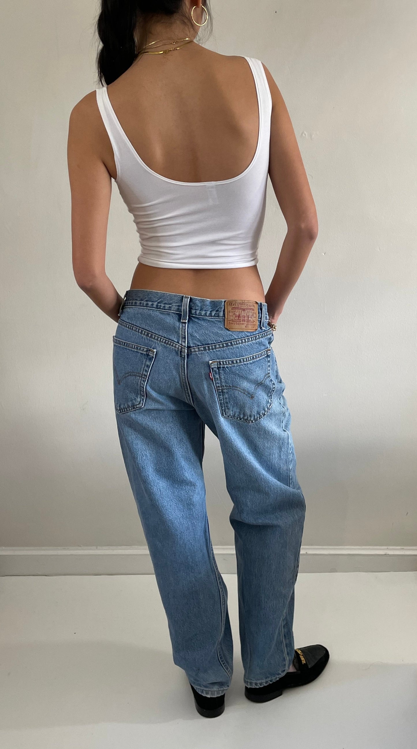 vintage Levi's 901 baggy faded boyfriend zipper fly straight leg slouchy relaxed Levis jeans size 32