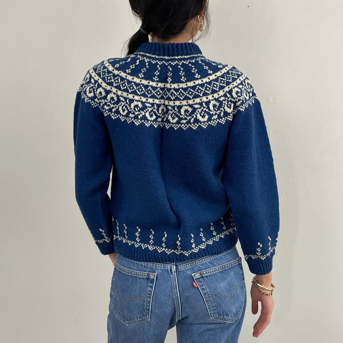 Vintage Hand Knit Swedish Fair Isle Wool Sweater Small