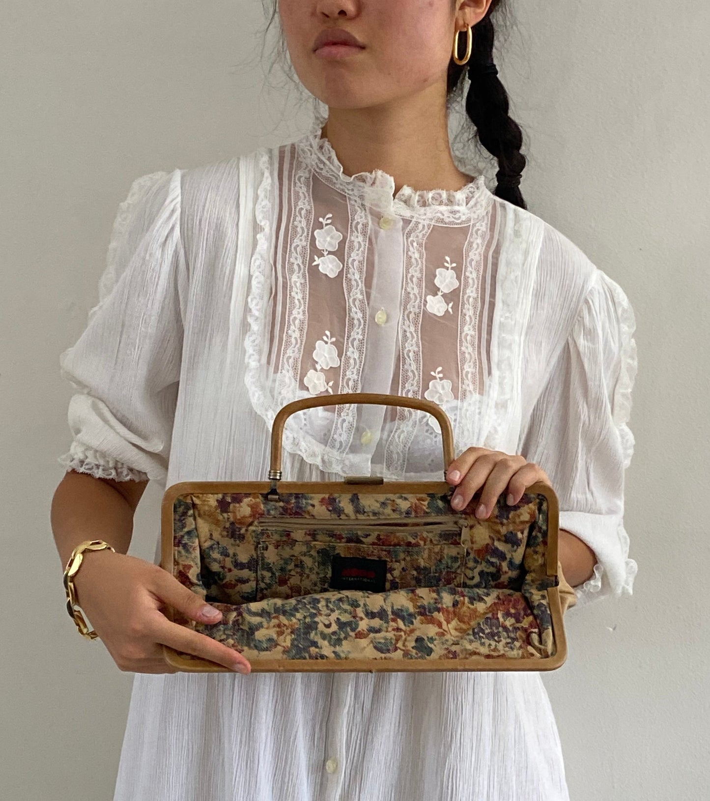 vintage leather baguette purse handbag | tan leather long smooth minimalist baguette with top handle