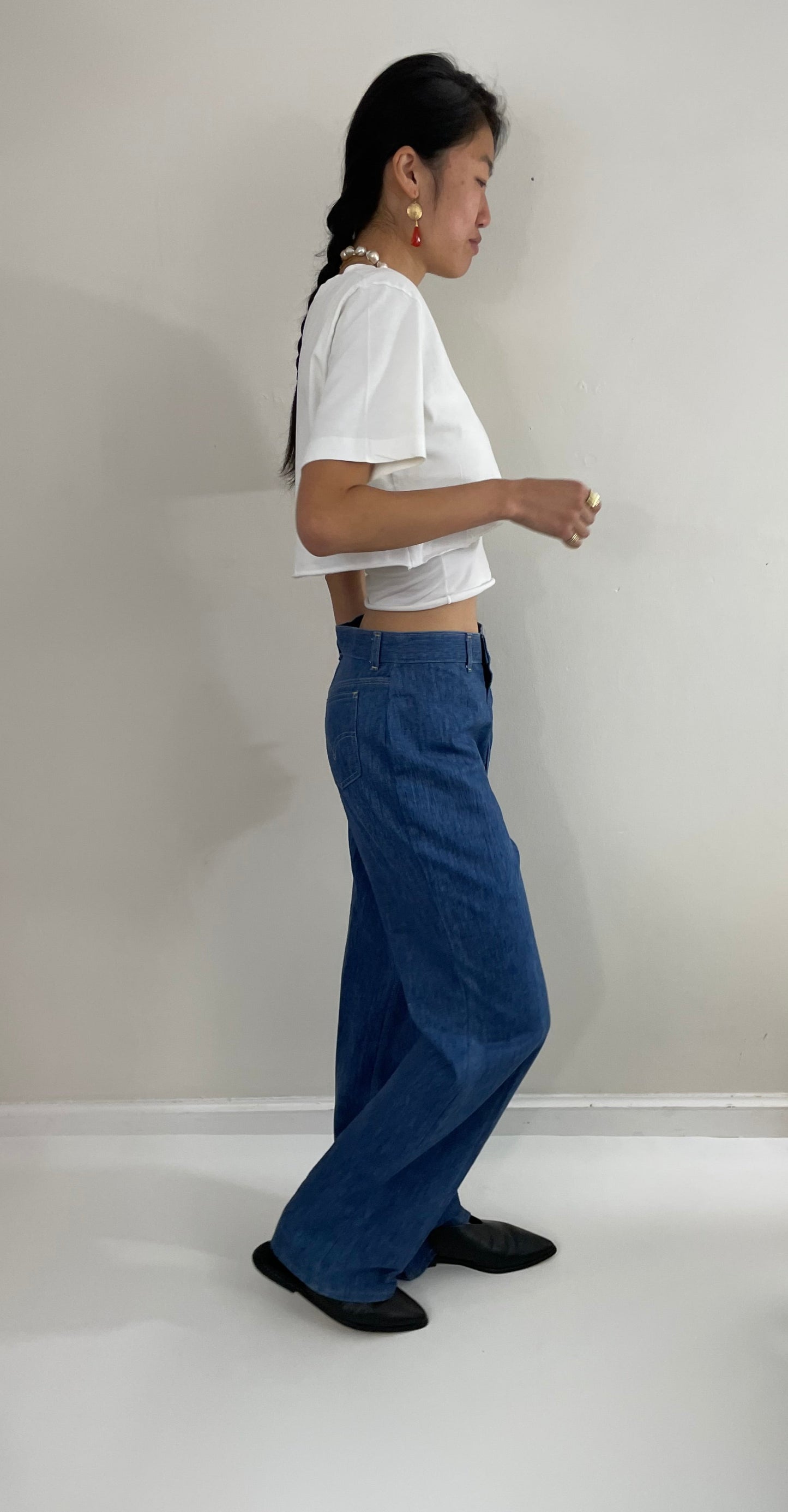 Vintage 70s Levi's bell bottom tall flare high waisted brushed cotton white tab Levis leisure jeans size 29 x 33