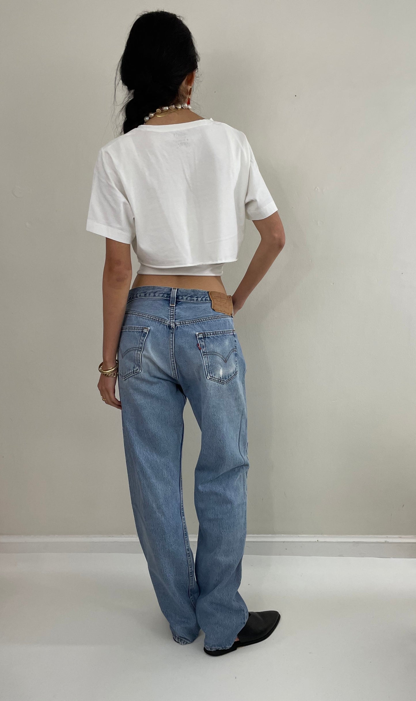Vintage Levis 501 button fly soft faded tall boyfriend baggy jeans made in USA size 33 x 33