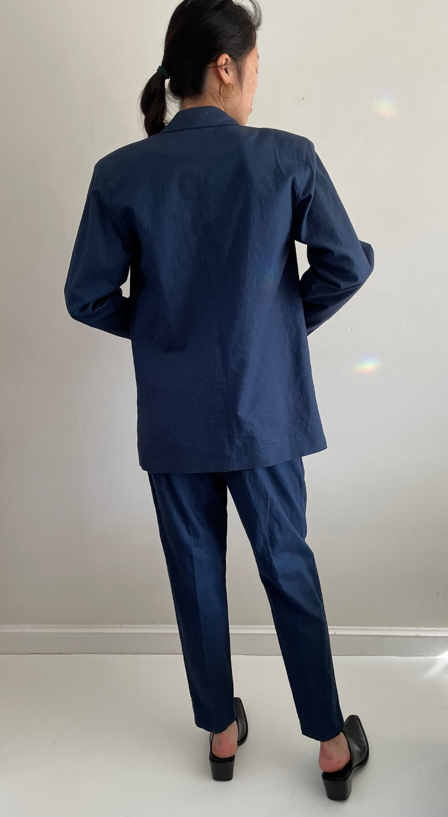 Vintage 90s Linen Pant Suit: blue blazer + pleated pants size 2/4