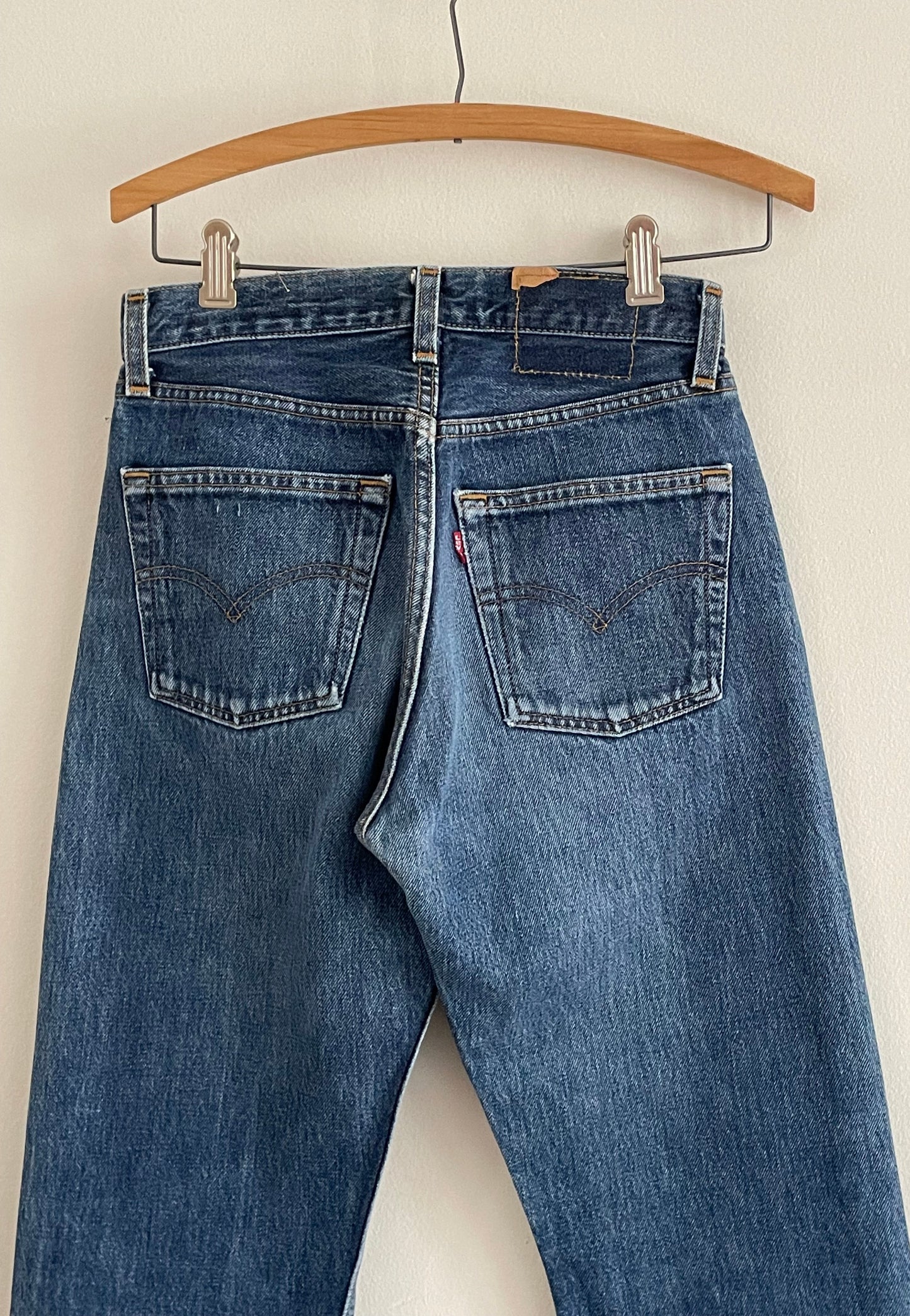 vintage Levi's 501 petite student fit button fly for women Levis jeans XXS size 25