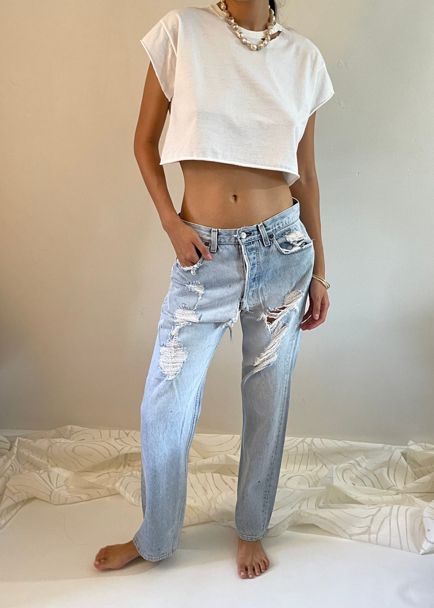 vintage 70s Levi's 501 soft faded torn shredded shrink to fit Levis jeans tall size 32 baggy